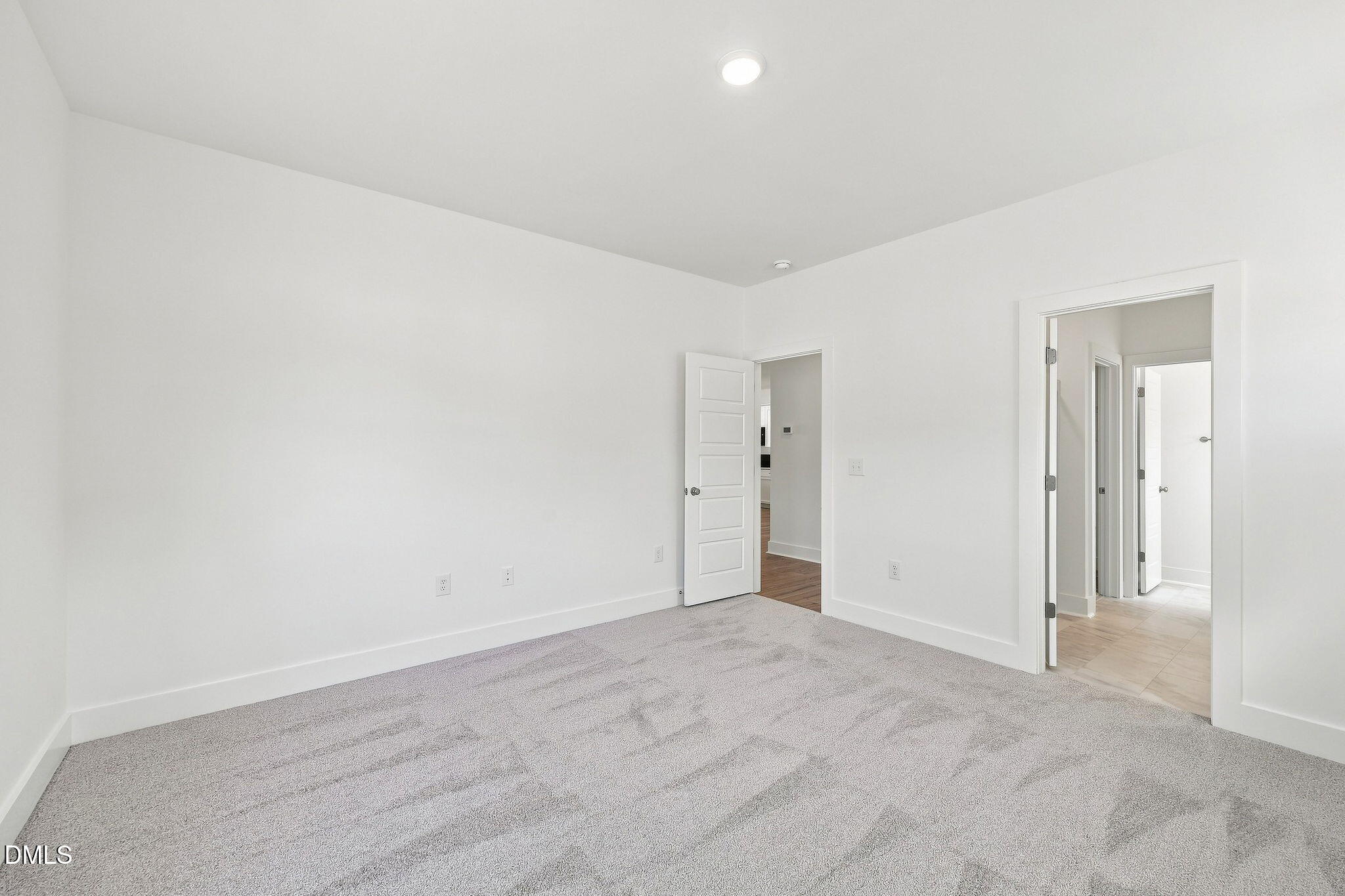 30 Loganberry Avenue Property Photo 28