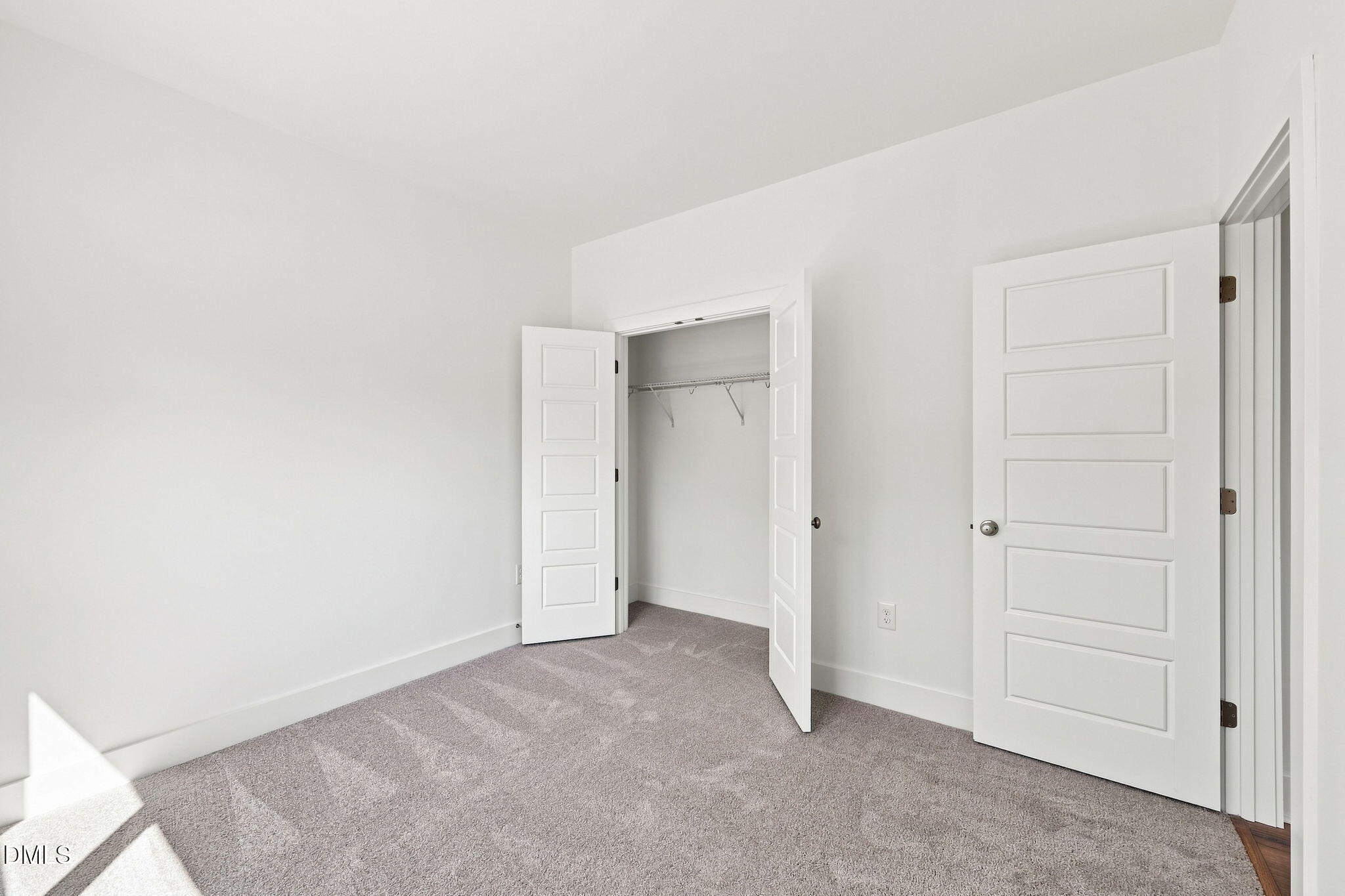 30 Loganberry Avenue Property Photo 43