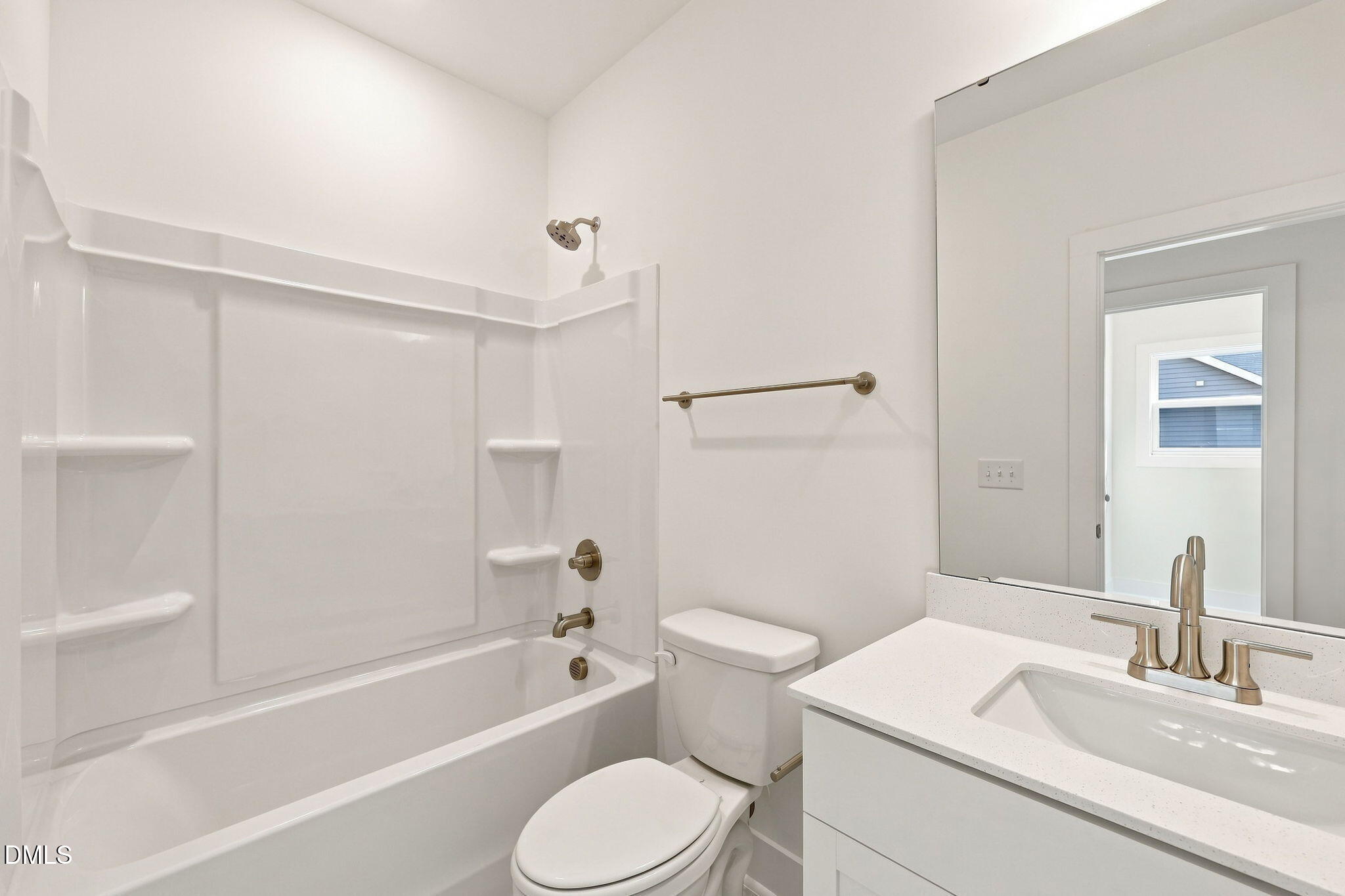 30 Loganberry Avenue Property Photo 44