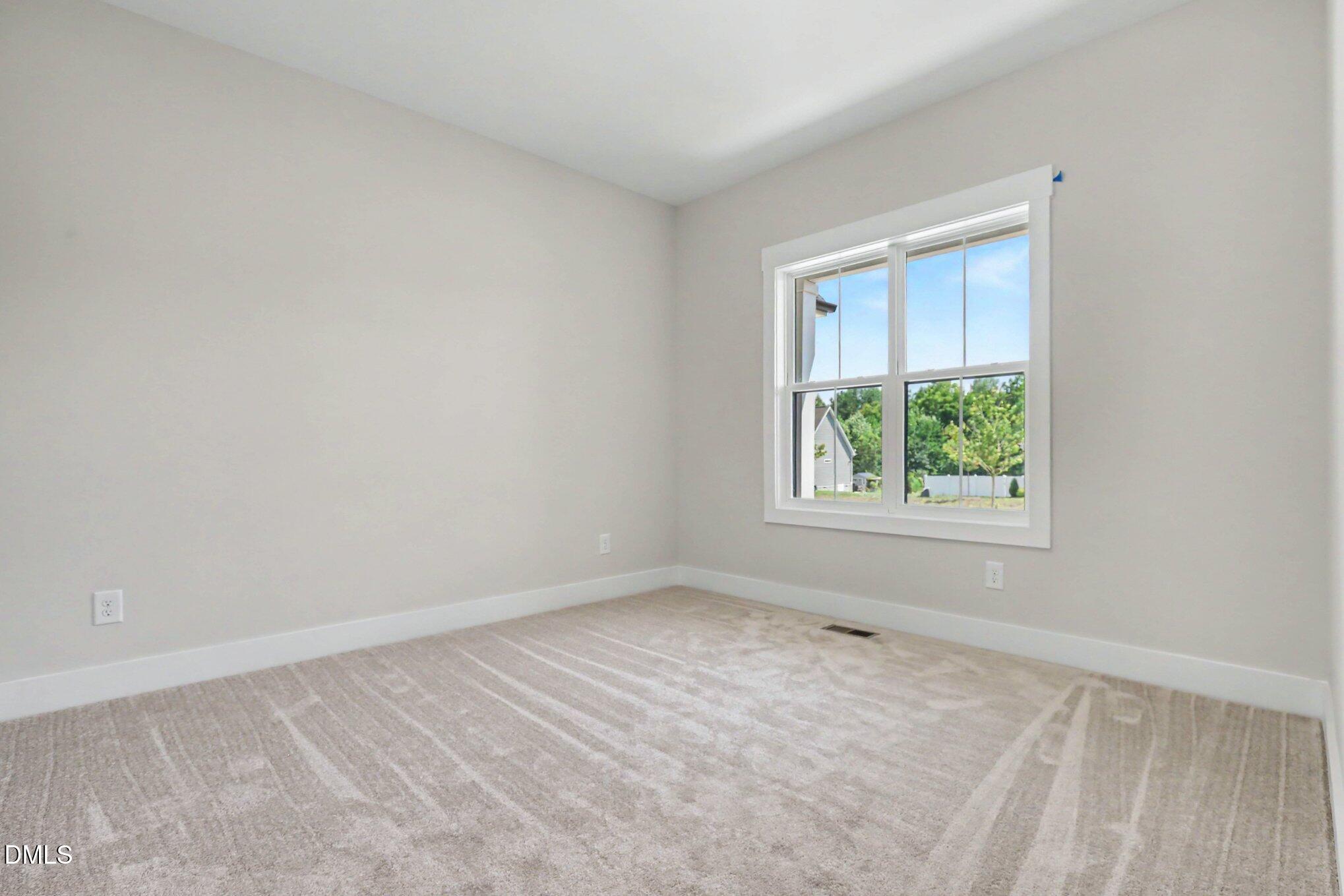 25 Uptown Court Property Photo 14