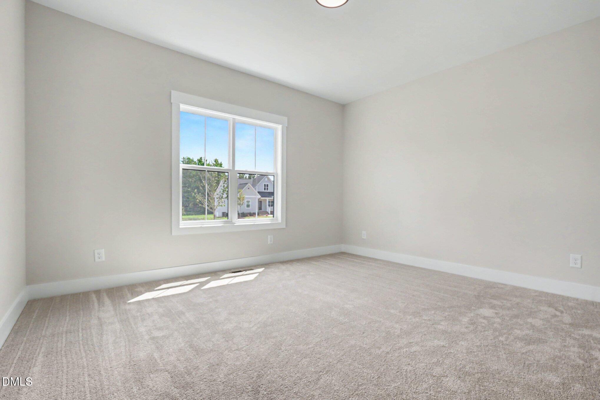 25 Uptown Court Property Photo 15