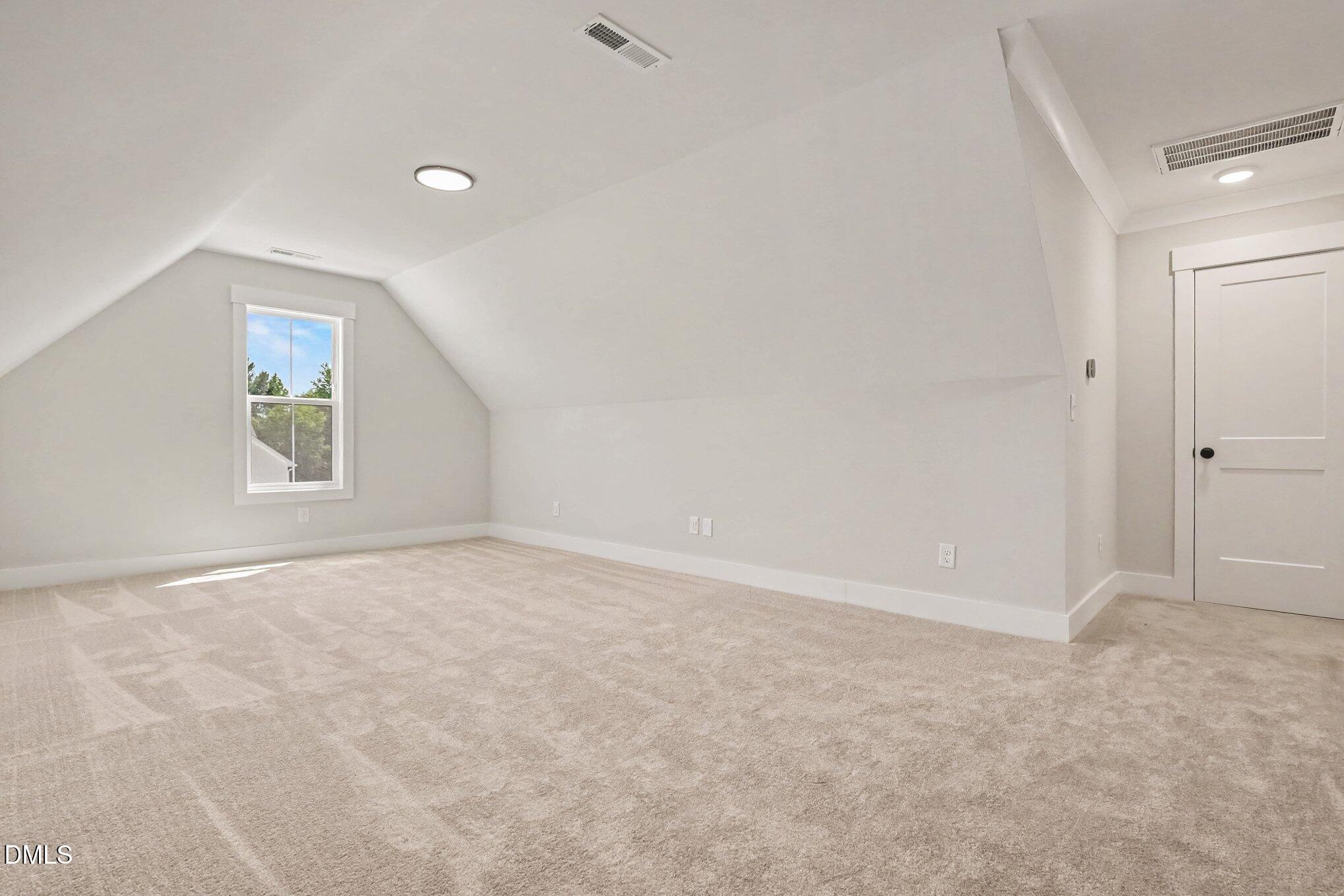 25 Uptown Court Property Photo 18
