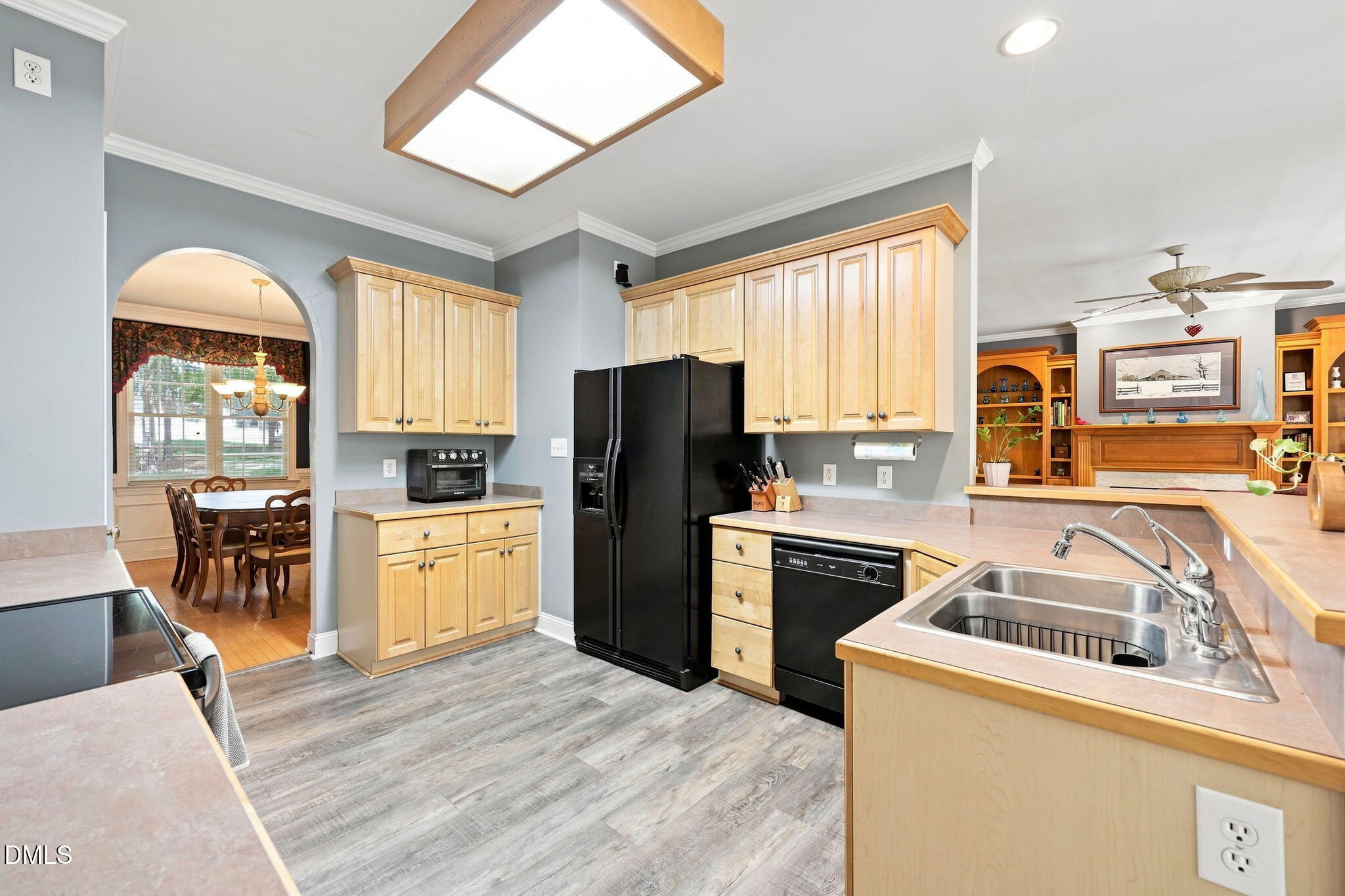 6509 Wavcott Drive Property Photo 10
