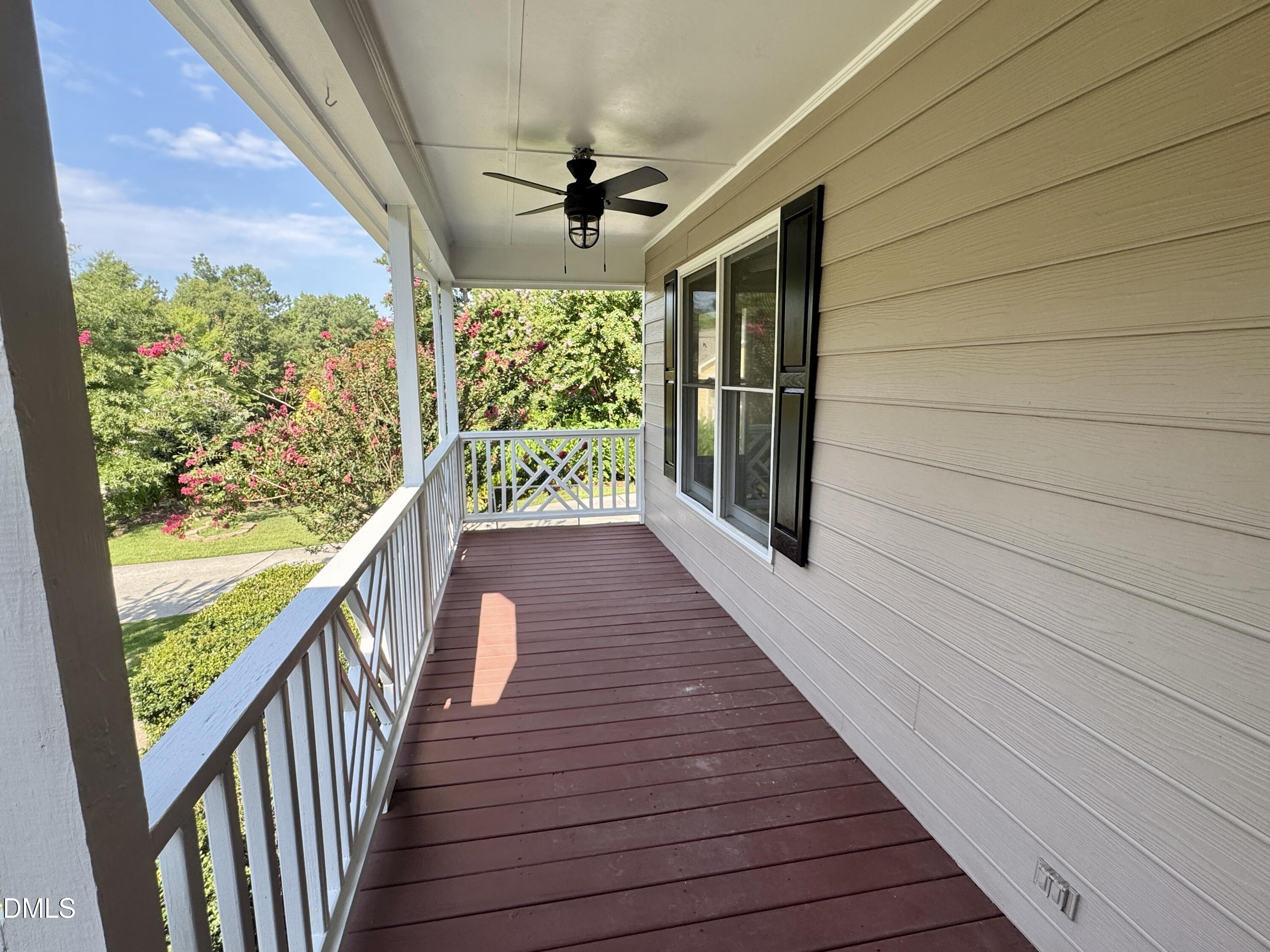 4313 Rockside Hills Drive Property Photo 5