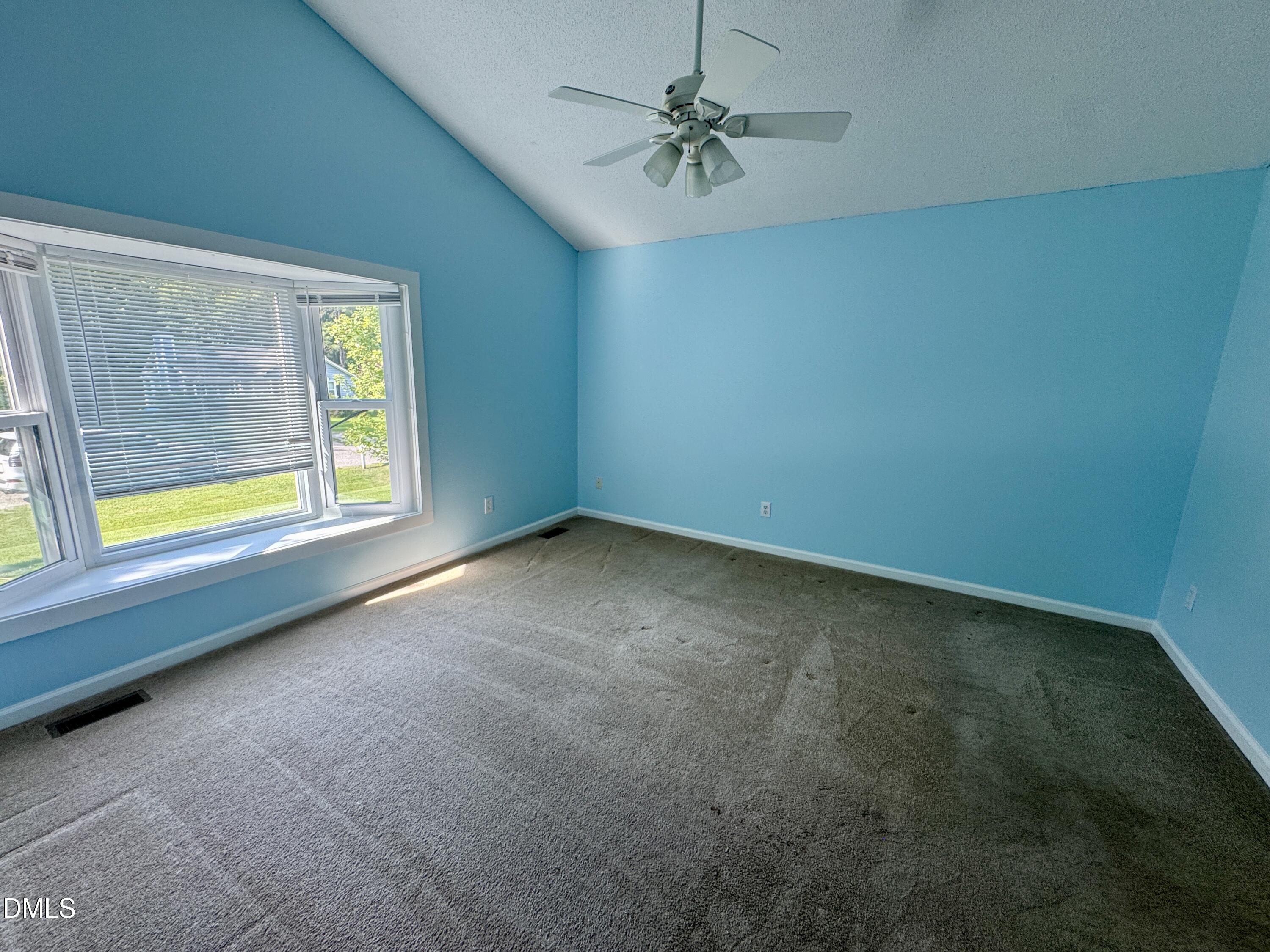 4313 Rockside Hills Drive Property Photo 12