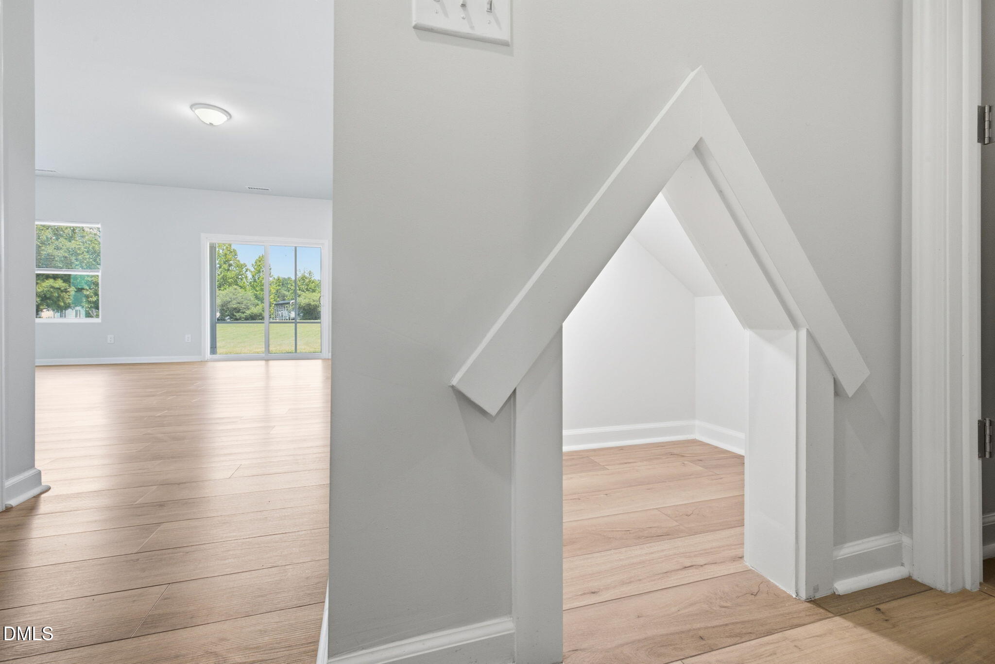 40 Spotted Bee Way Property Photo 9