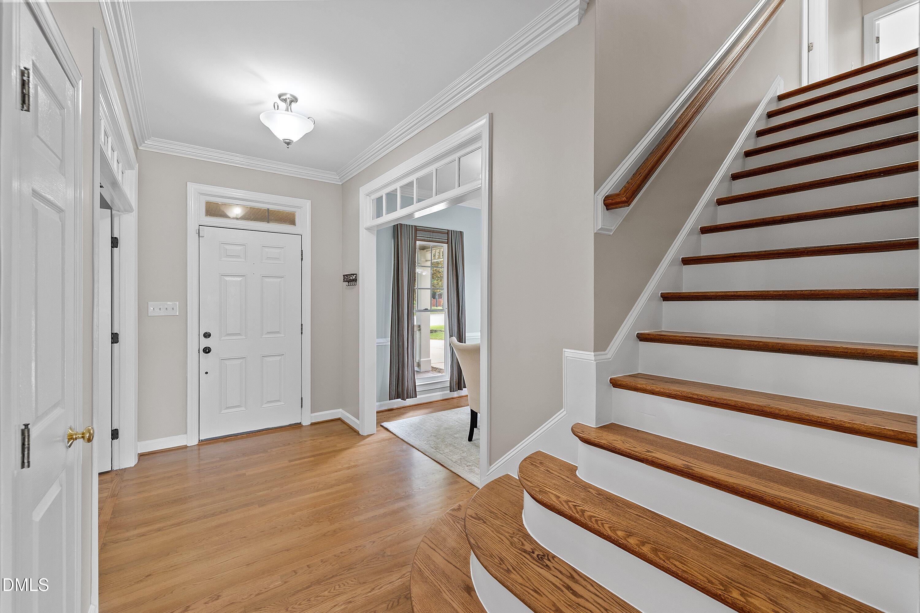 100 Robbins Reef Way Property Photo 7
