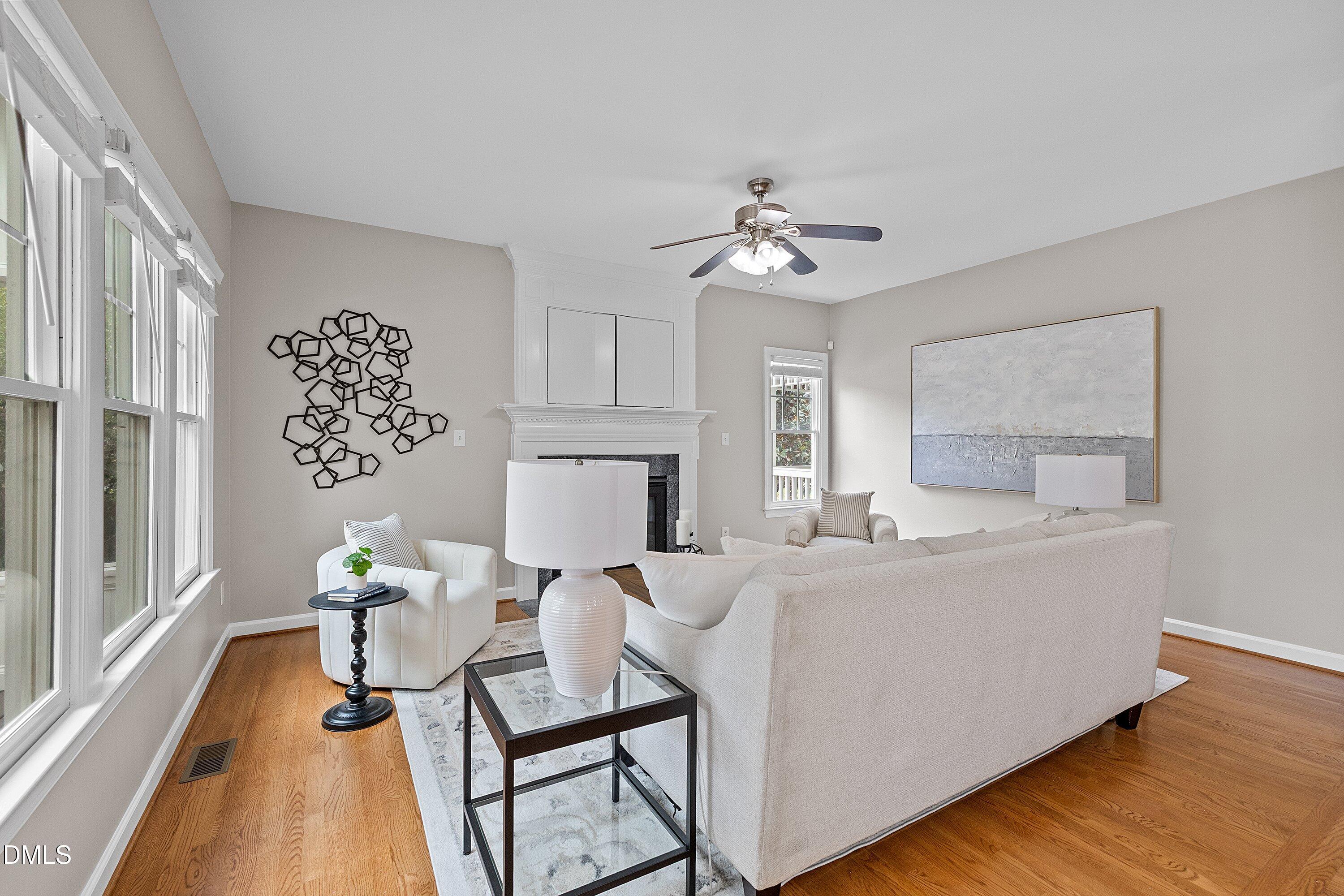 100 Robbins Reef Way Property Photo 18