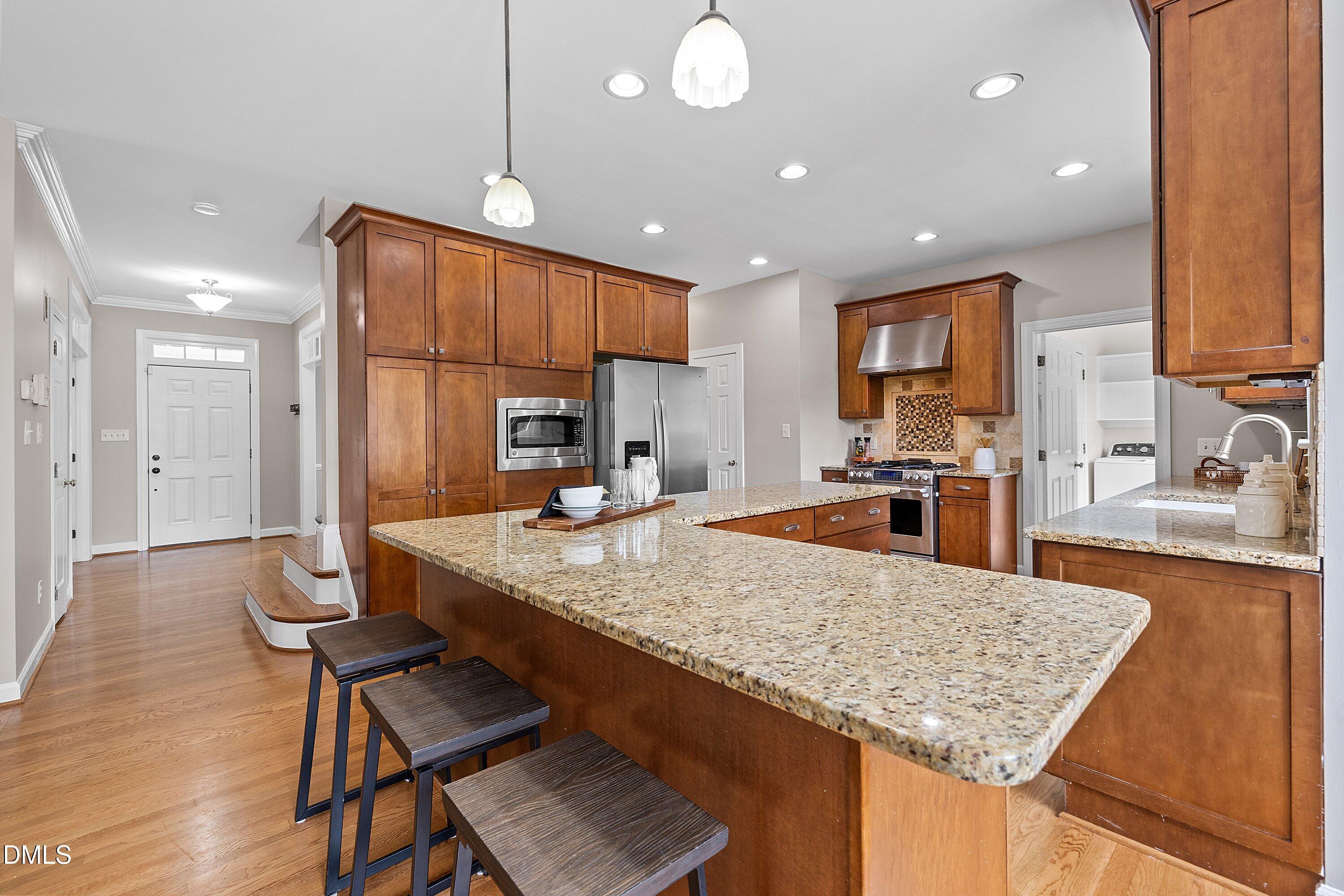100 Robbins Reef Way Property Photo 22