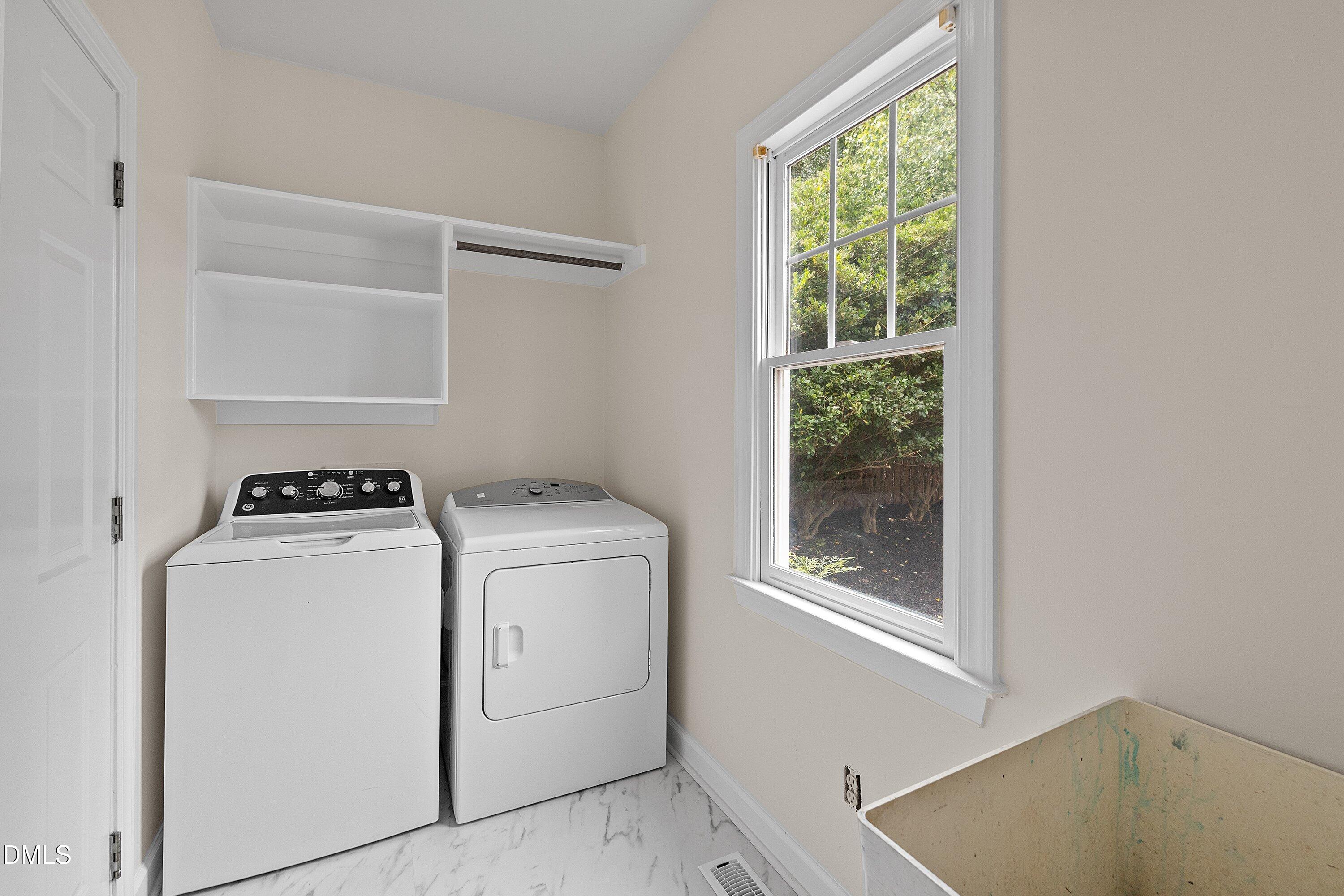 100 Robbins Reef Way Property Photo 32