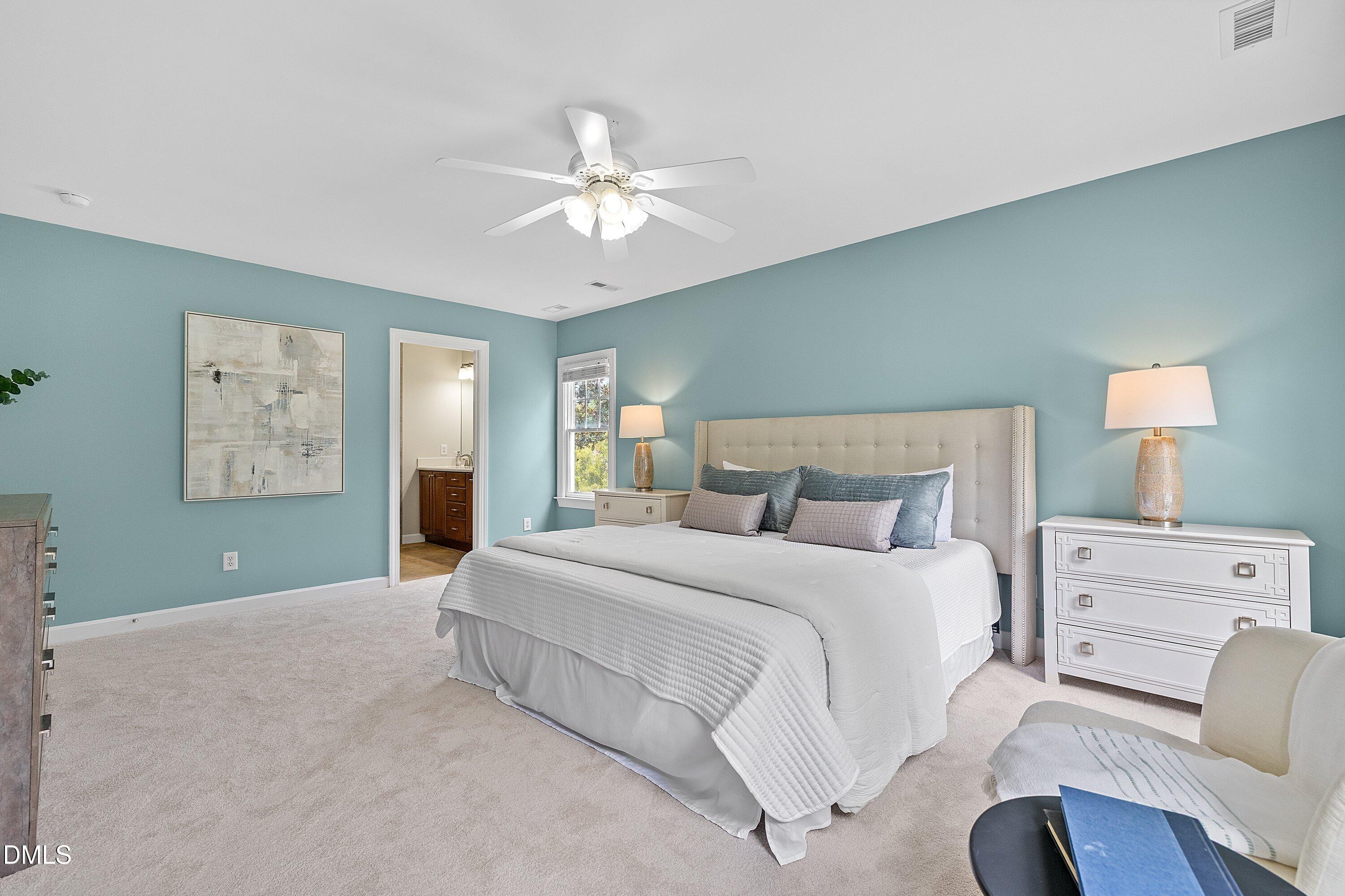 100 Robbins Reef Way Property Photo 35