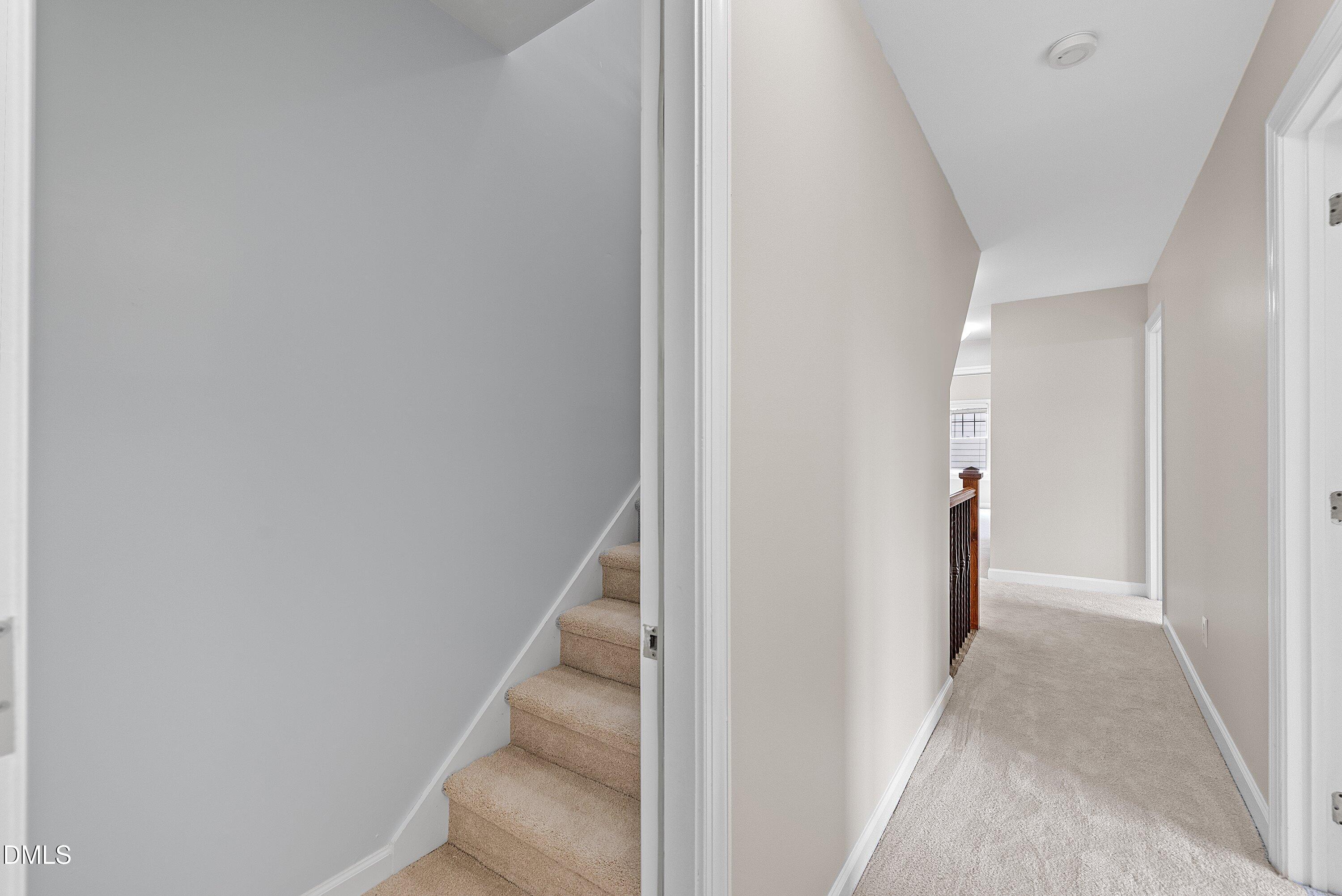 100 Robbins Reef Way Property Photo 43