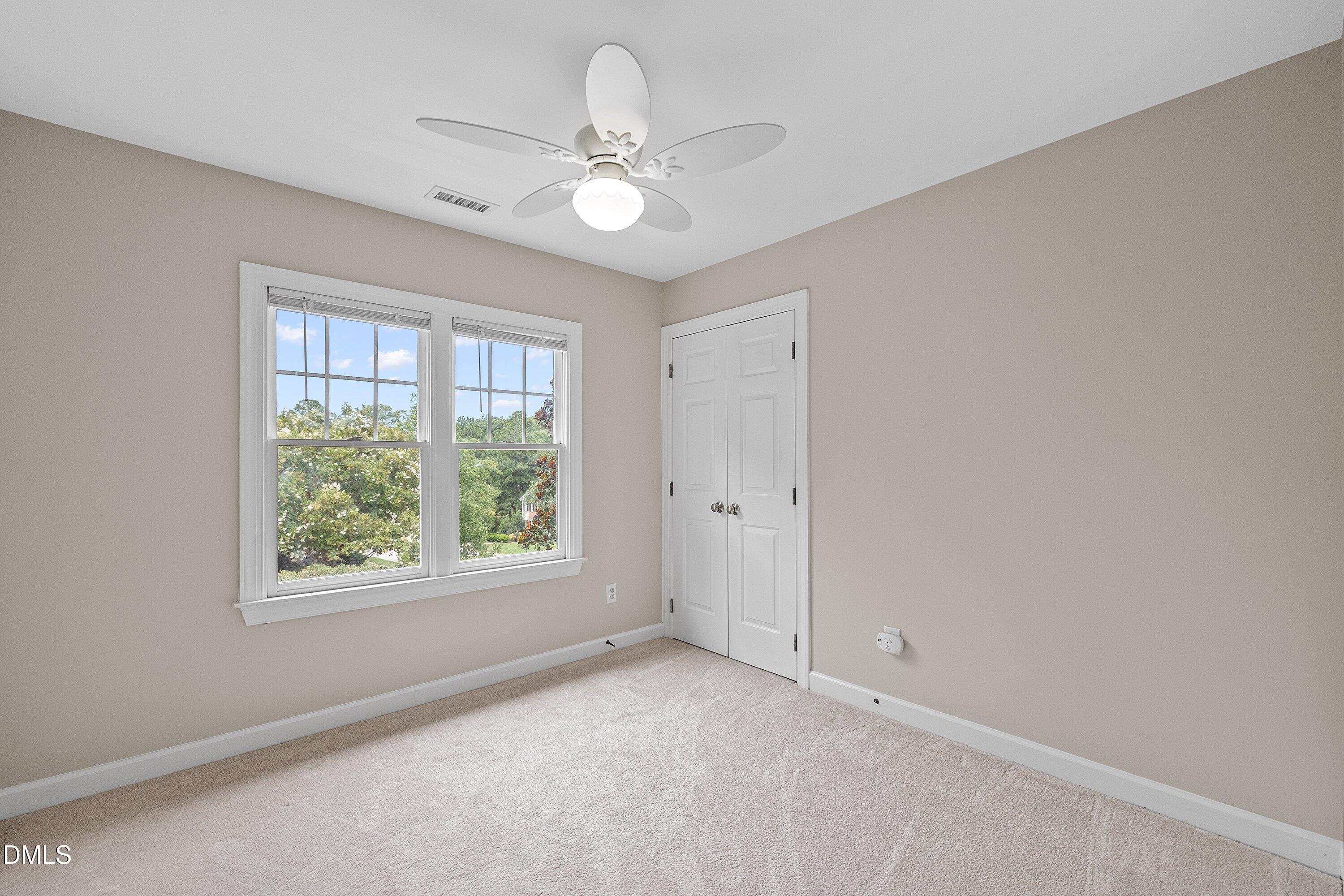 100 Robbins Reef Way Property Photo 44