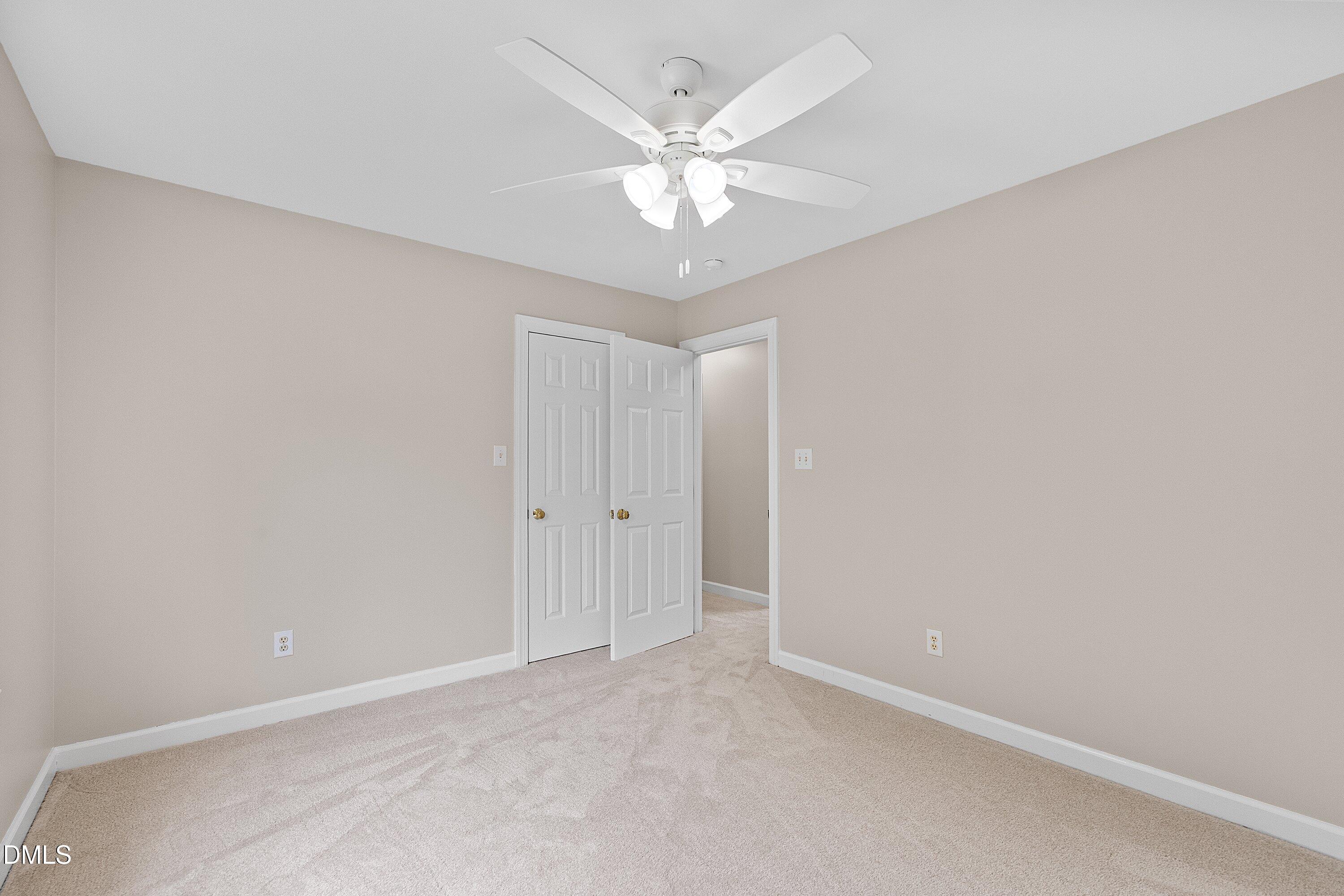 100 Robbins Reef Way Property Photo 49