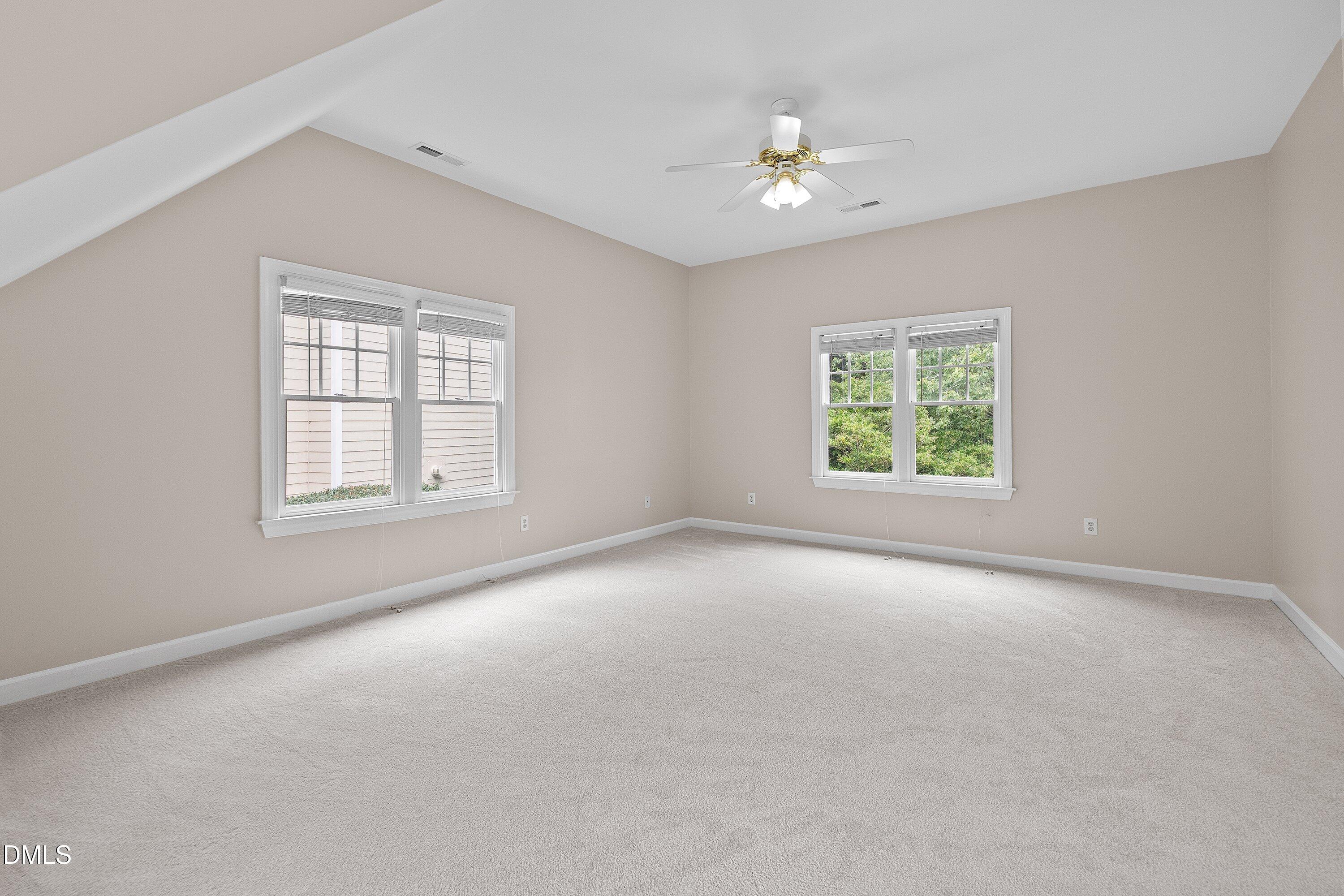 100 Robbins Reef Way Property Photo 54