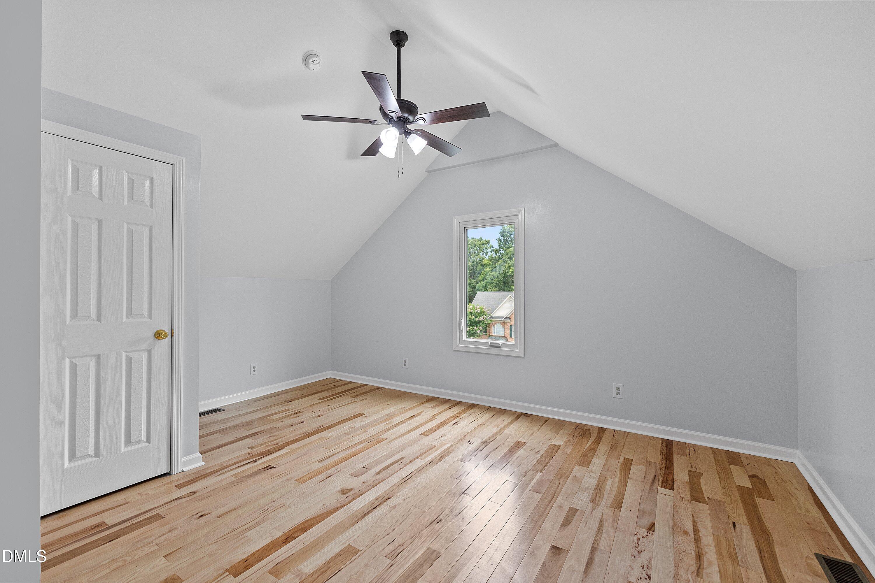 100 Robbins Reef Way Property Photo 57
