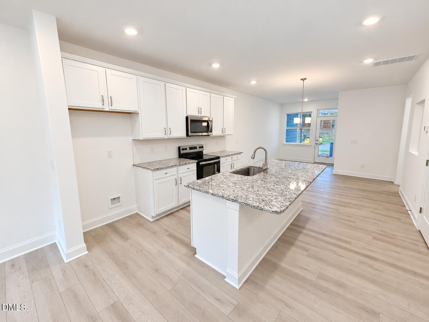 536 Traditions Grande Boulevard Property Photo 9