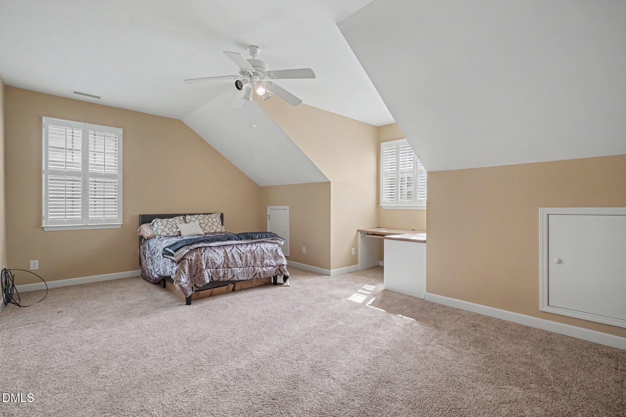 558 Redford Place Drive Property Photo 18