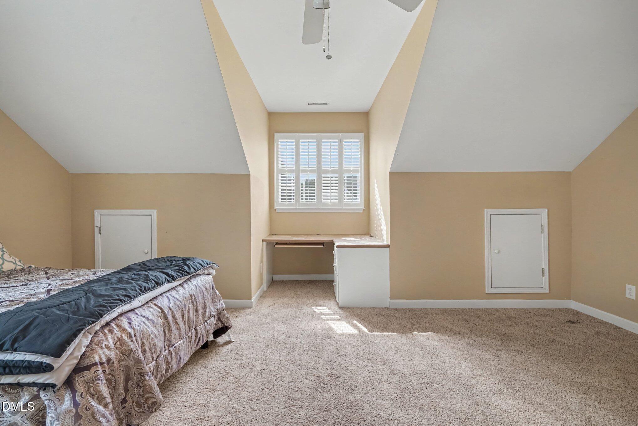 558 Redford Place Drive Property Photo 19