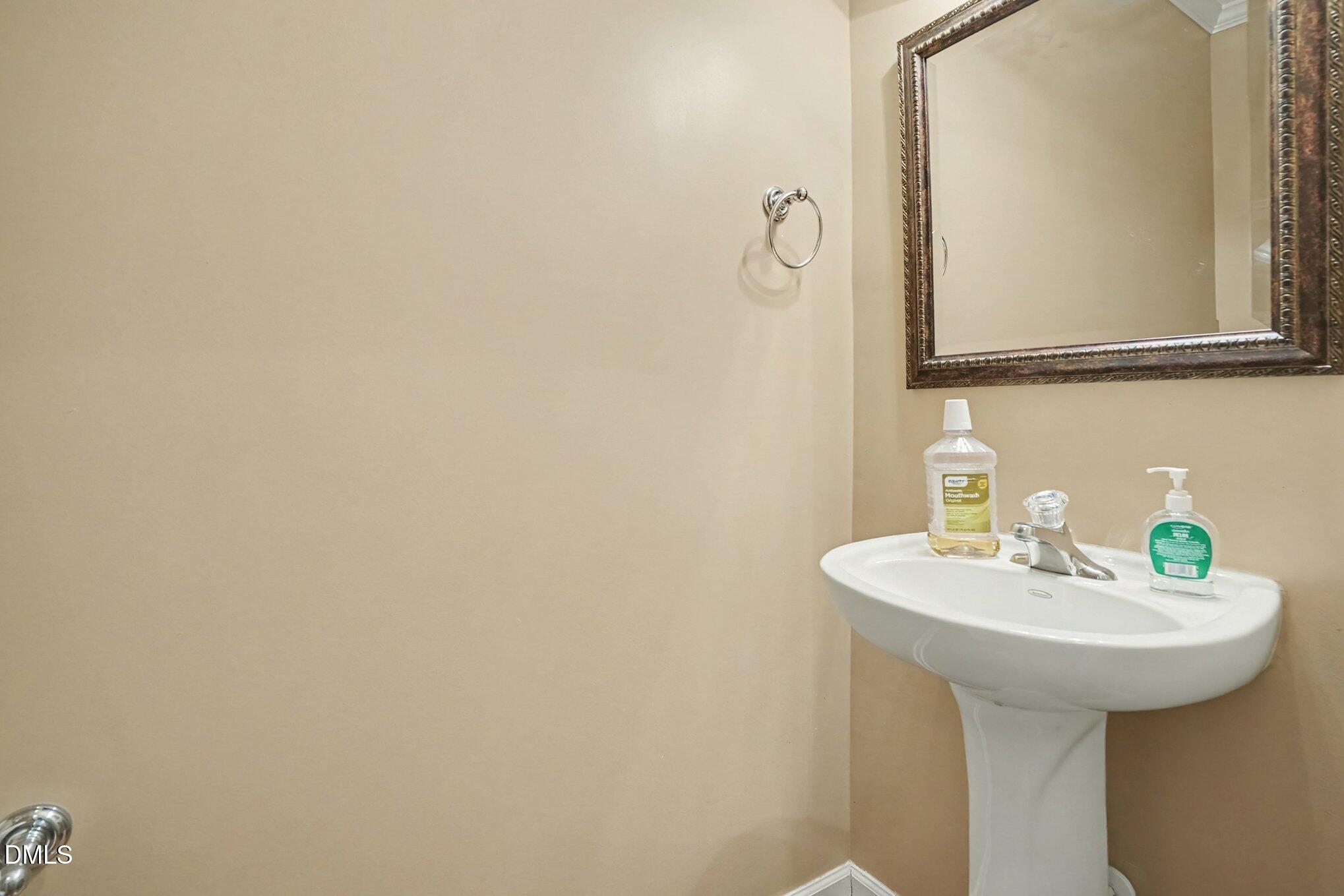 558 Redford Place Drive Property Photo 24