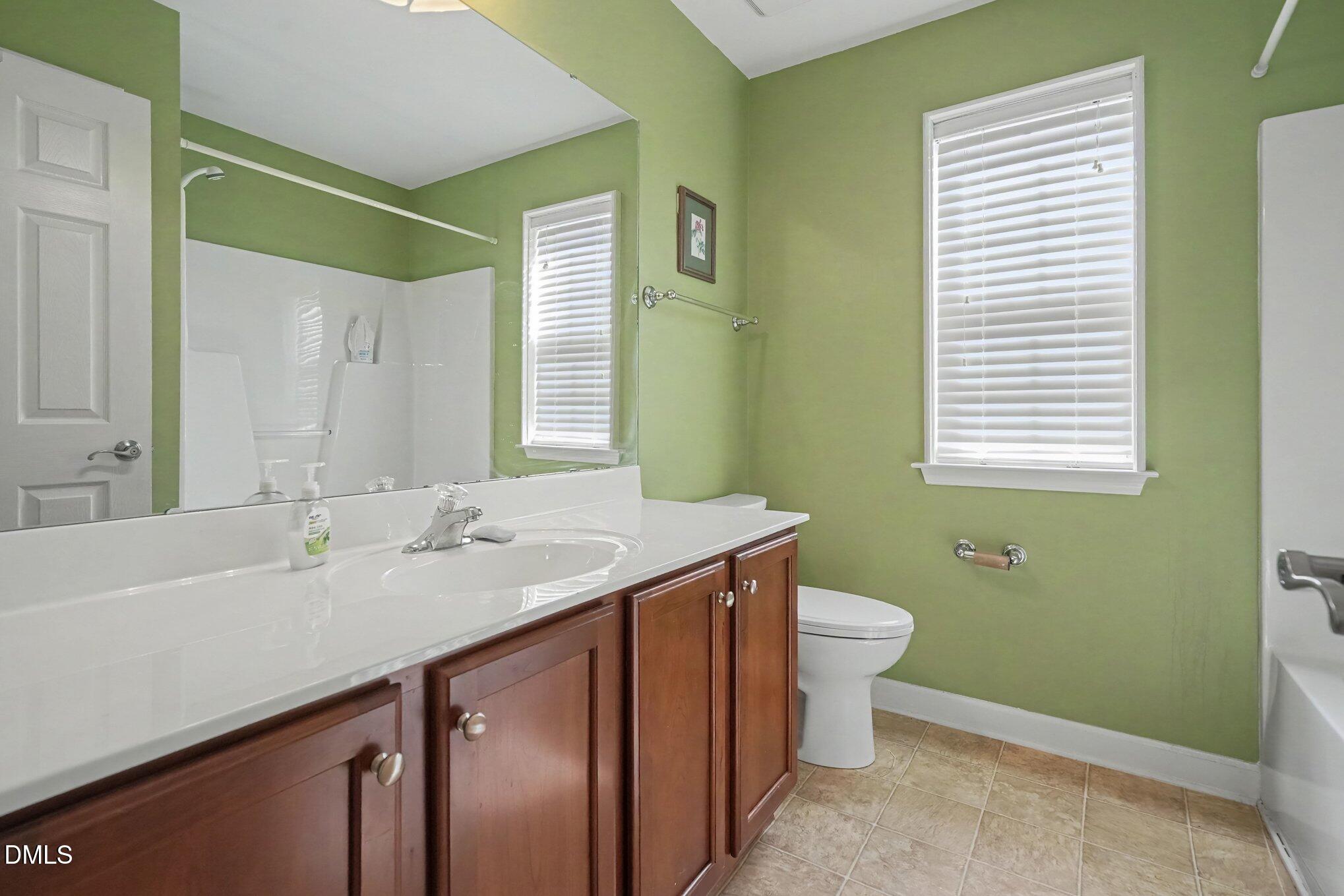 558 Redford Place Drive Property Photo 25
