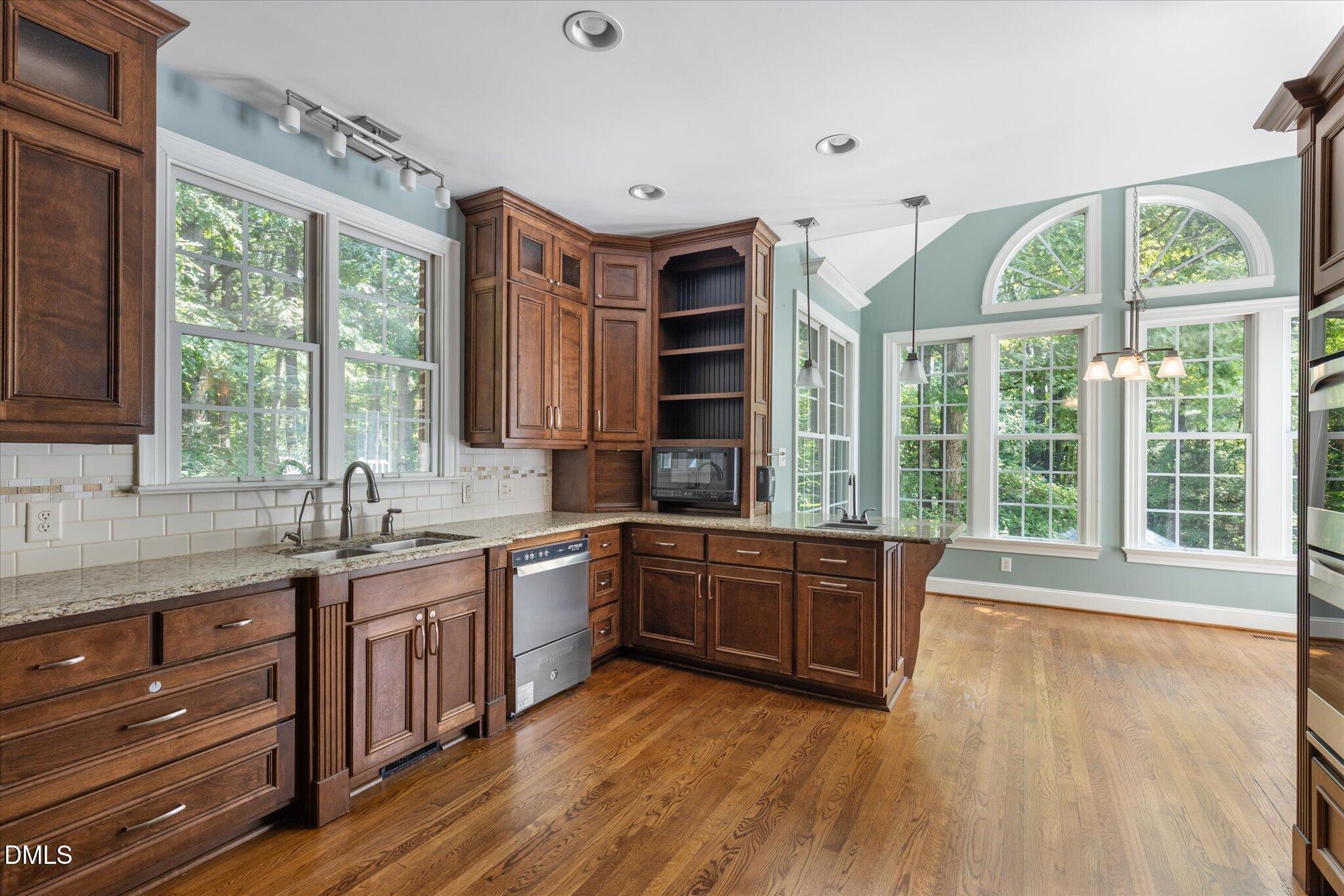 7200 Nc-751 Property Photo 4
