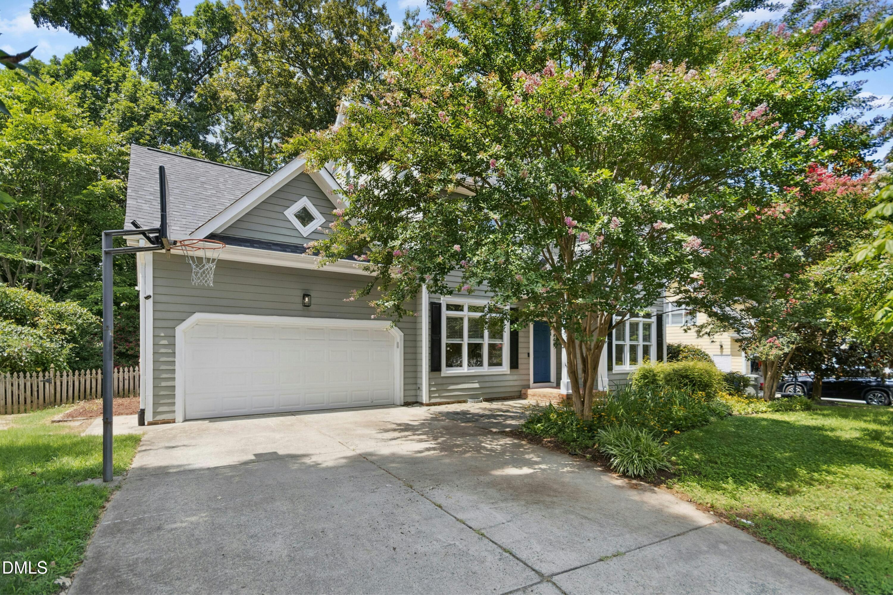 315 Rossburn Way Property Photo 1