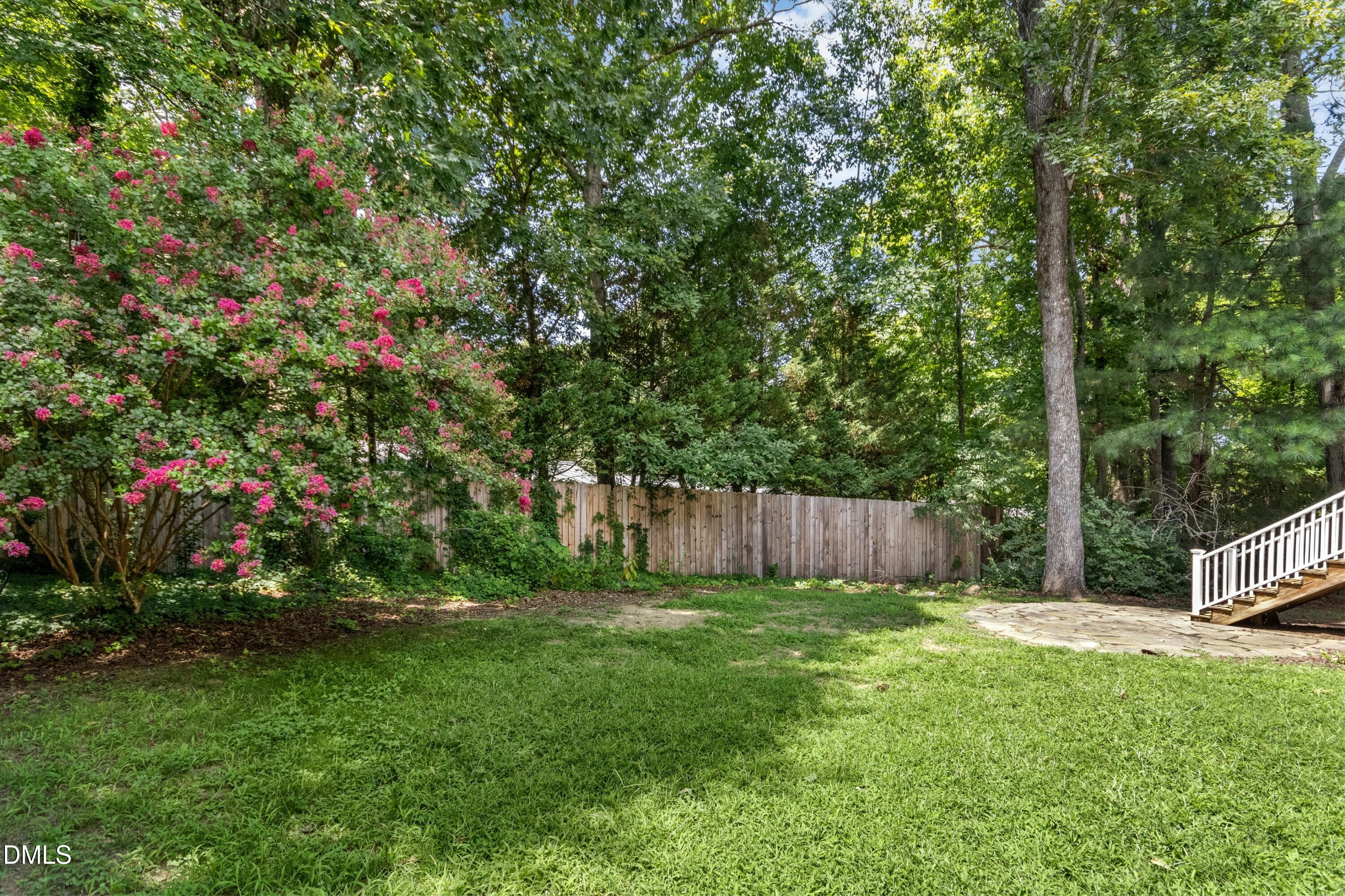 315 Rossburn Way Property Photo 44