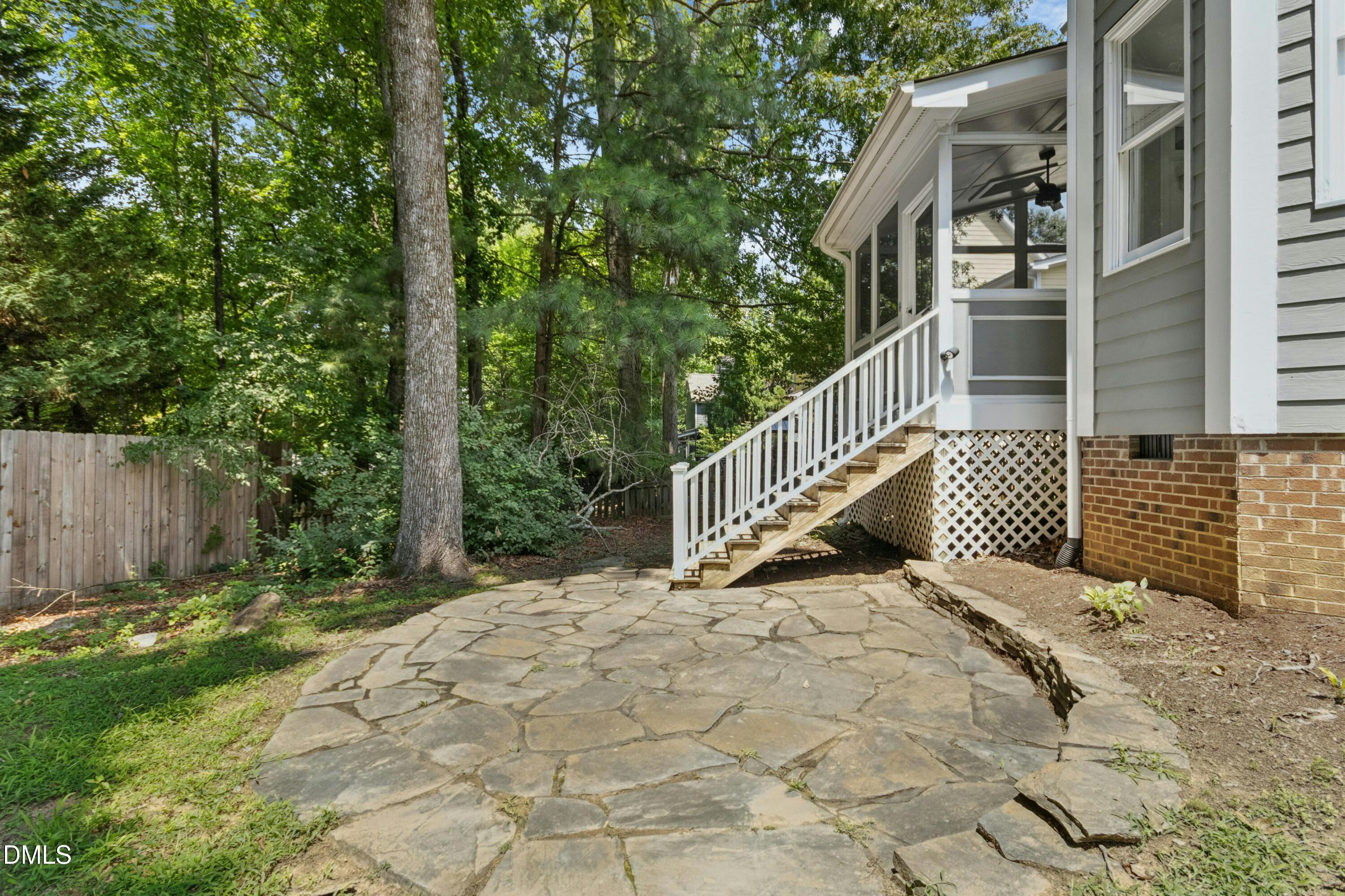 315 Rossburn Way Property Photo 46