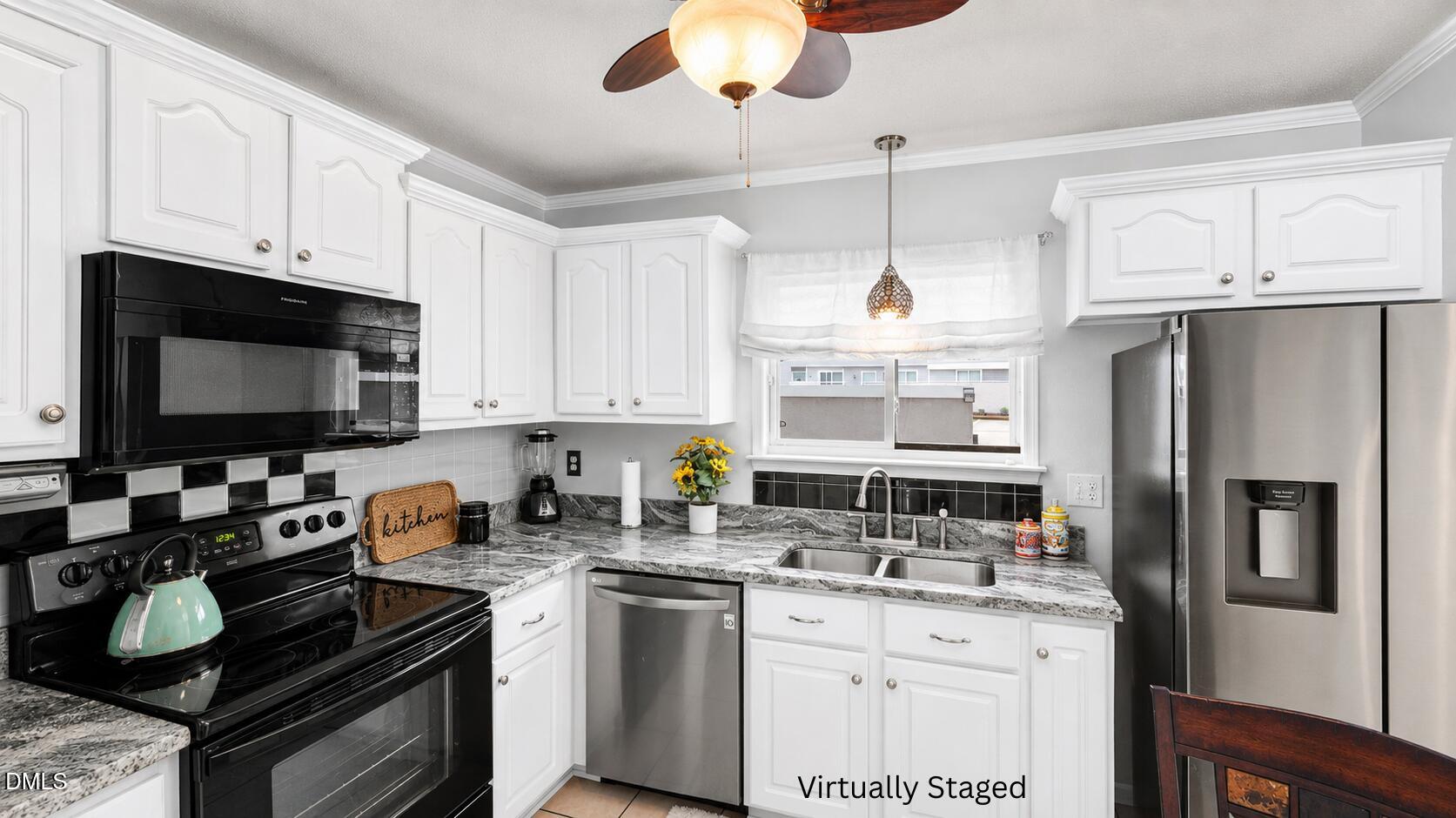 3711 San Pablo Drive Property Photo 3