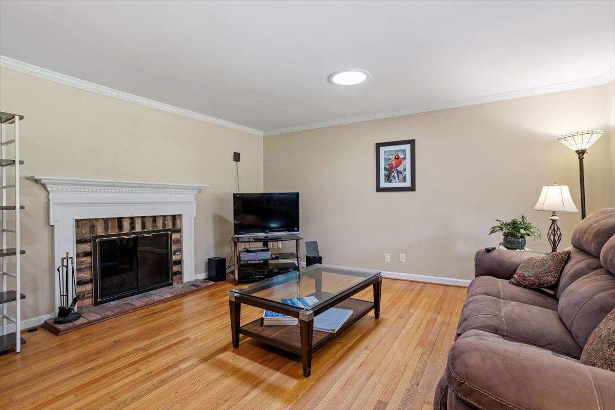4100 Picardy Drive Property Photo 14