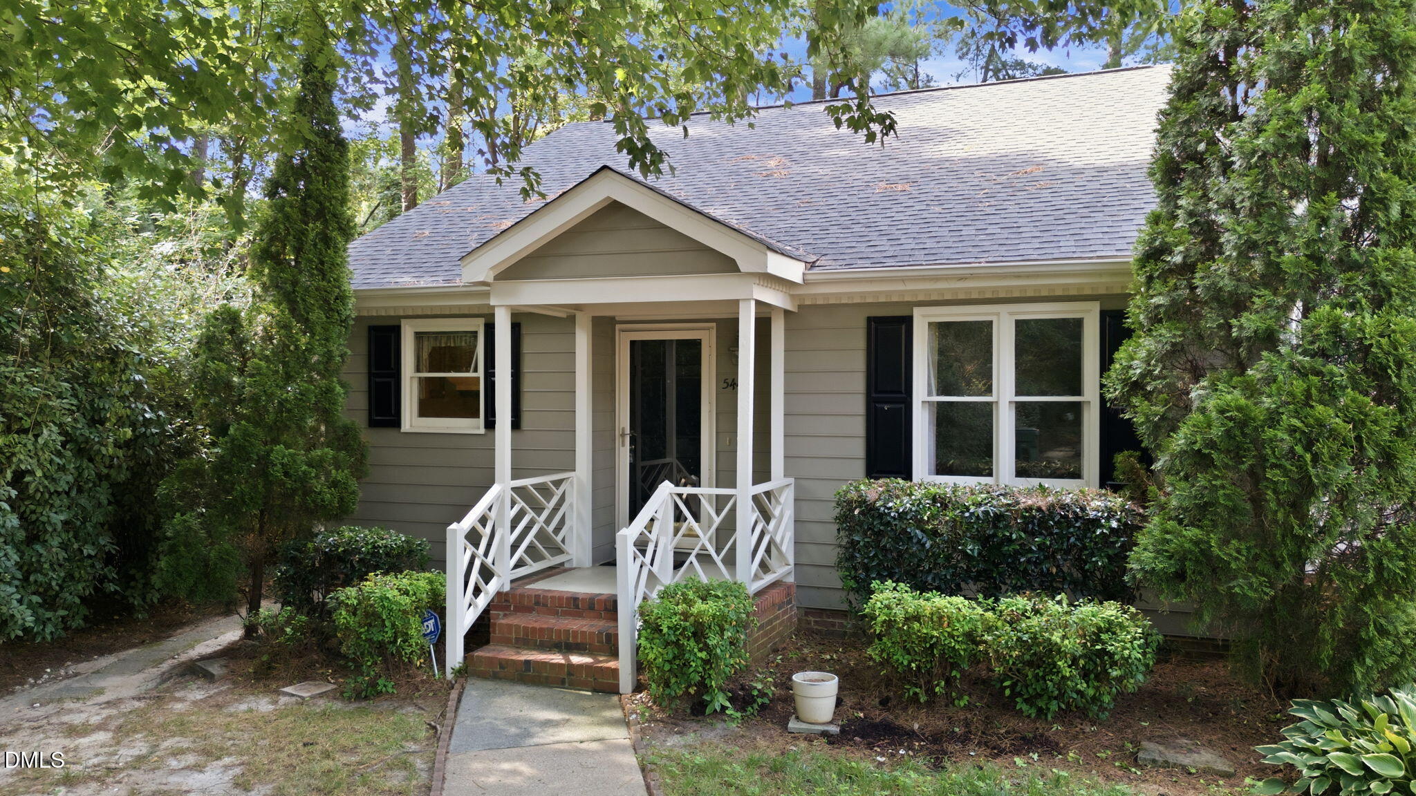 5444 Sharpe Drive Property Photo 1