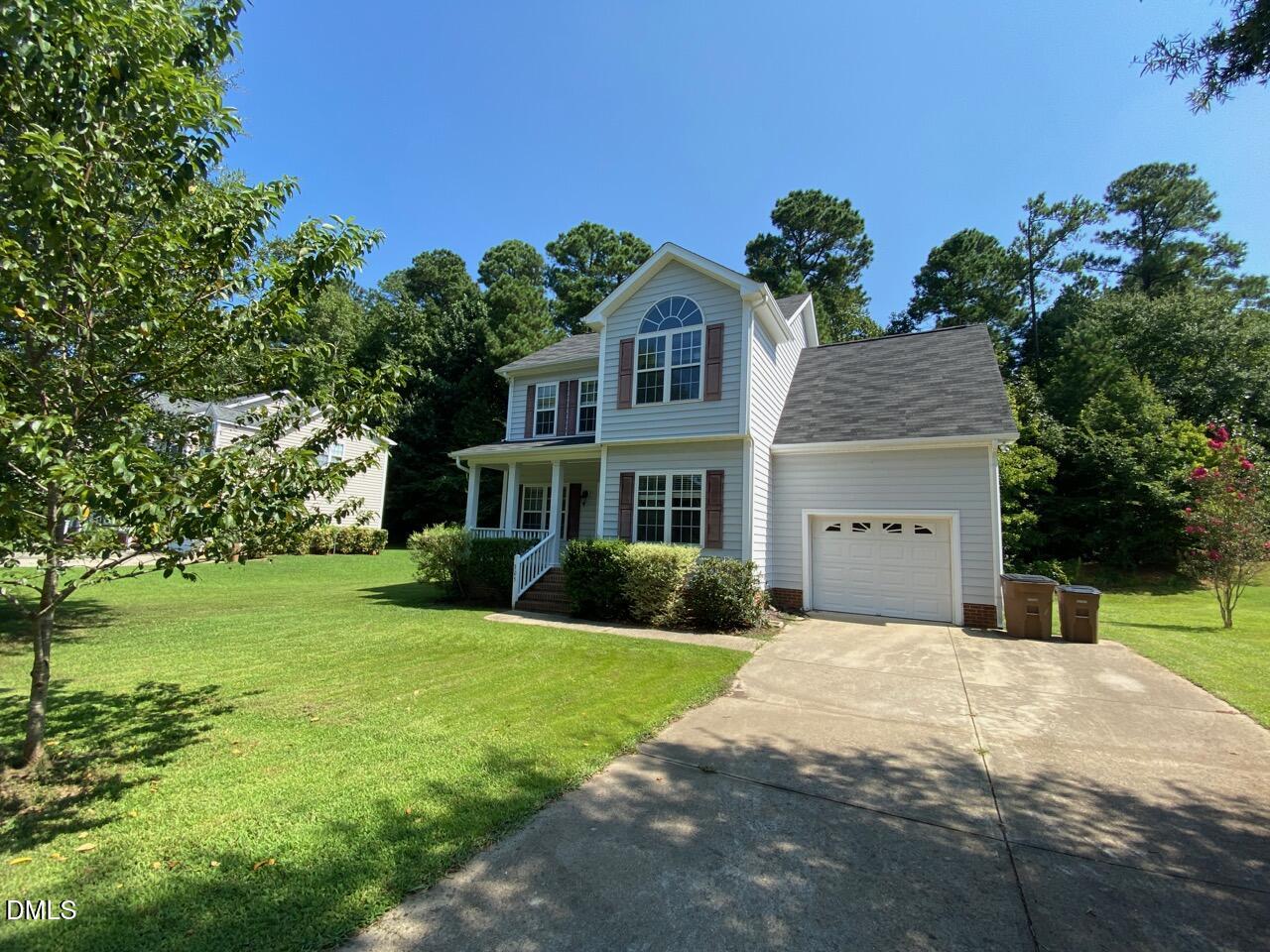305 Amaryllis Way Property Photo 2