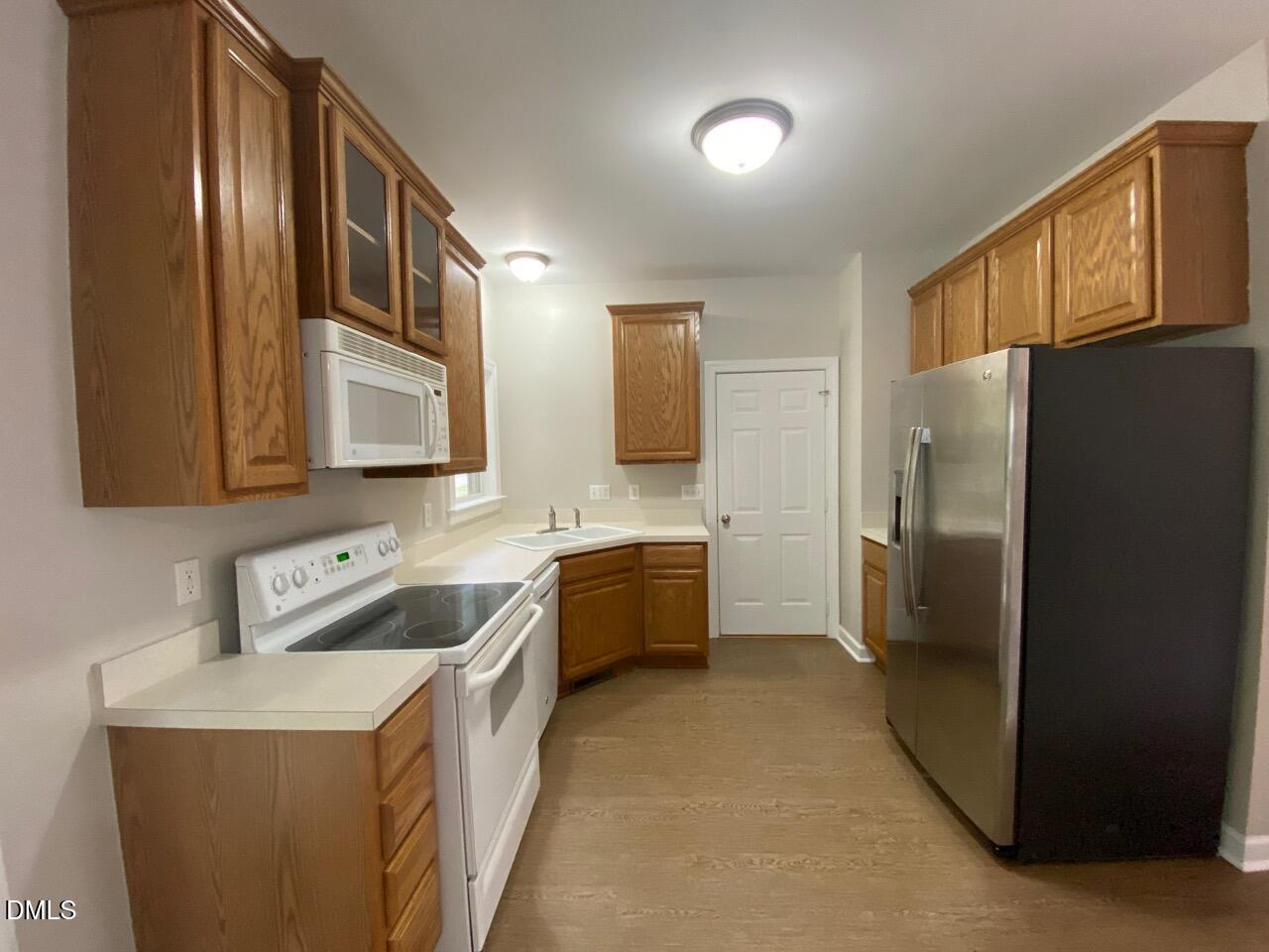 305 Amaryllis Way Property Photo 4