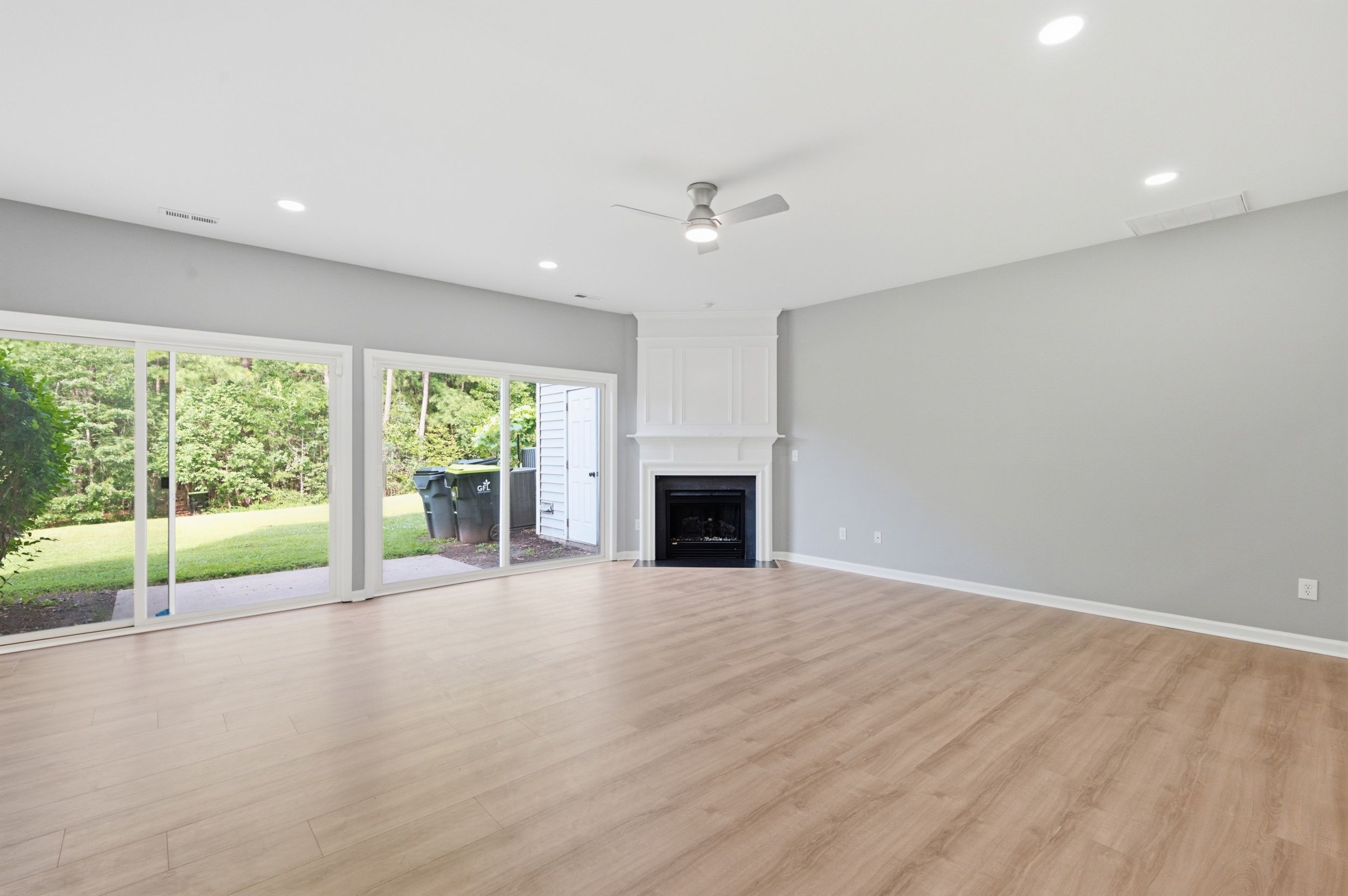208 Walnut Woods Drive Property Photo 9