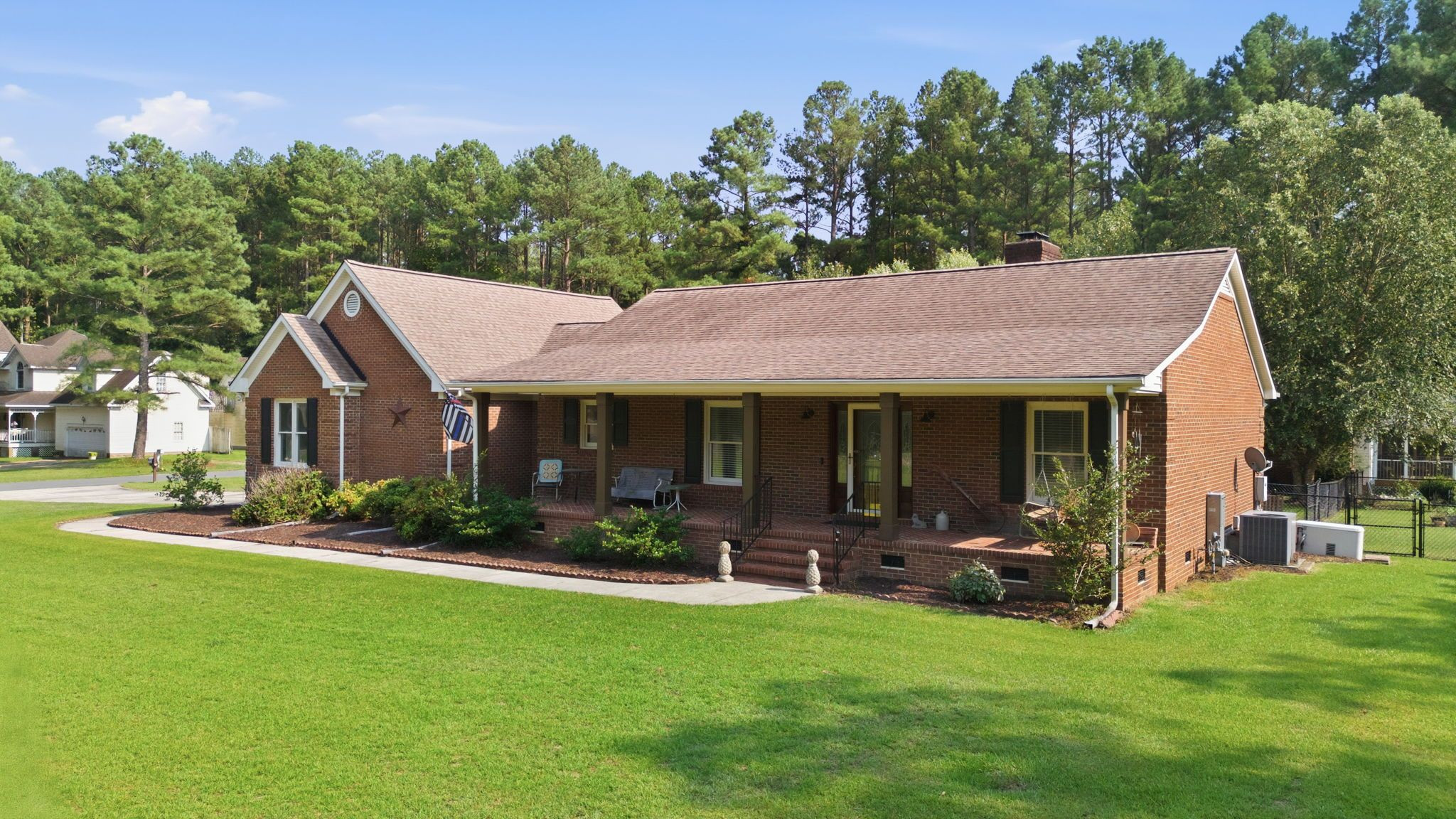 7100 Deer Brook Street Property Photo 5