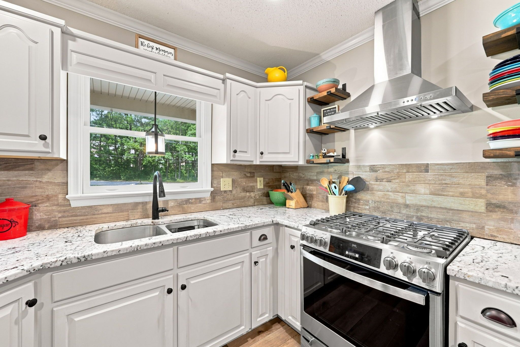 7100 Deer Brook Street Property Photo 15