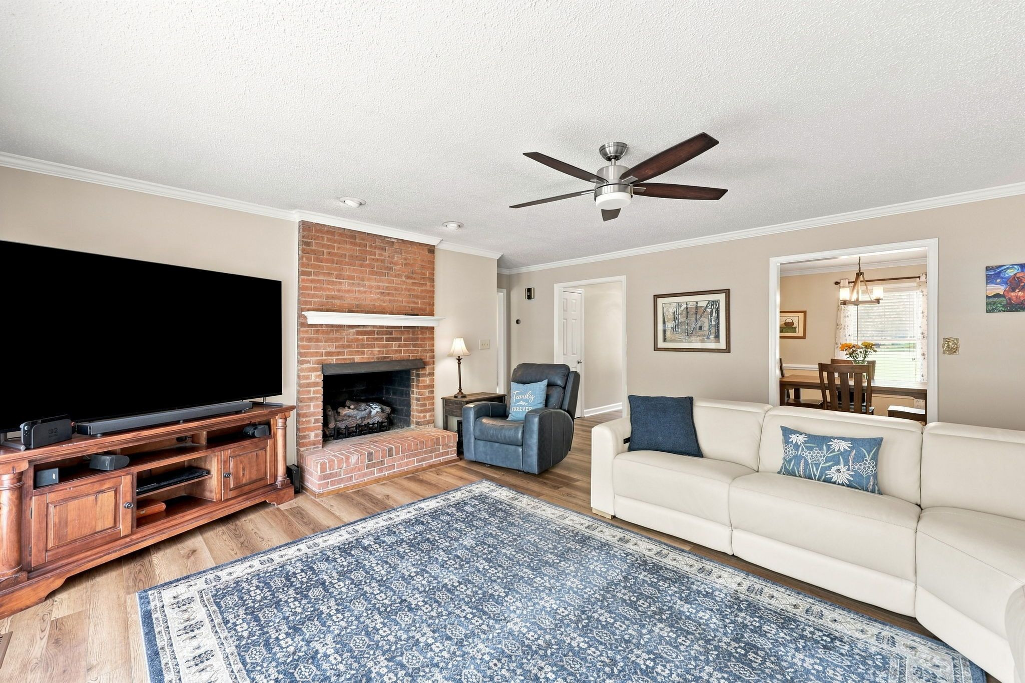7100 Deer Brook Street Property Photo 23