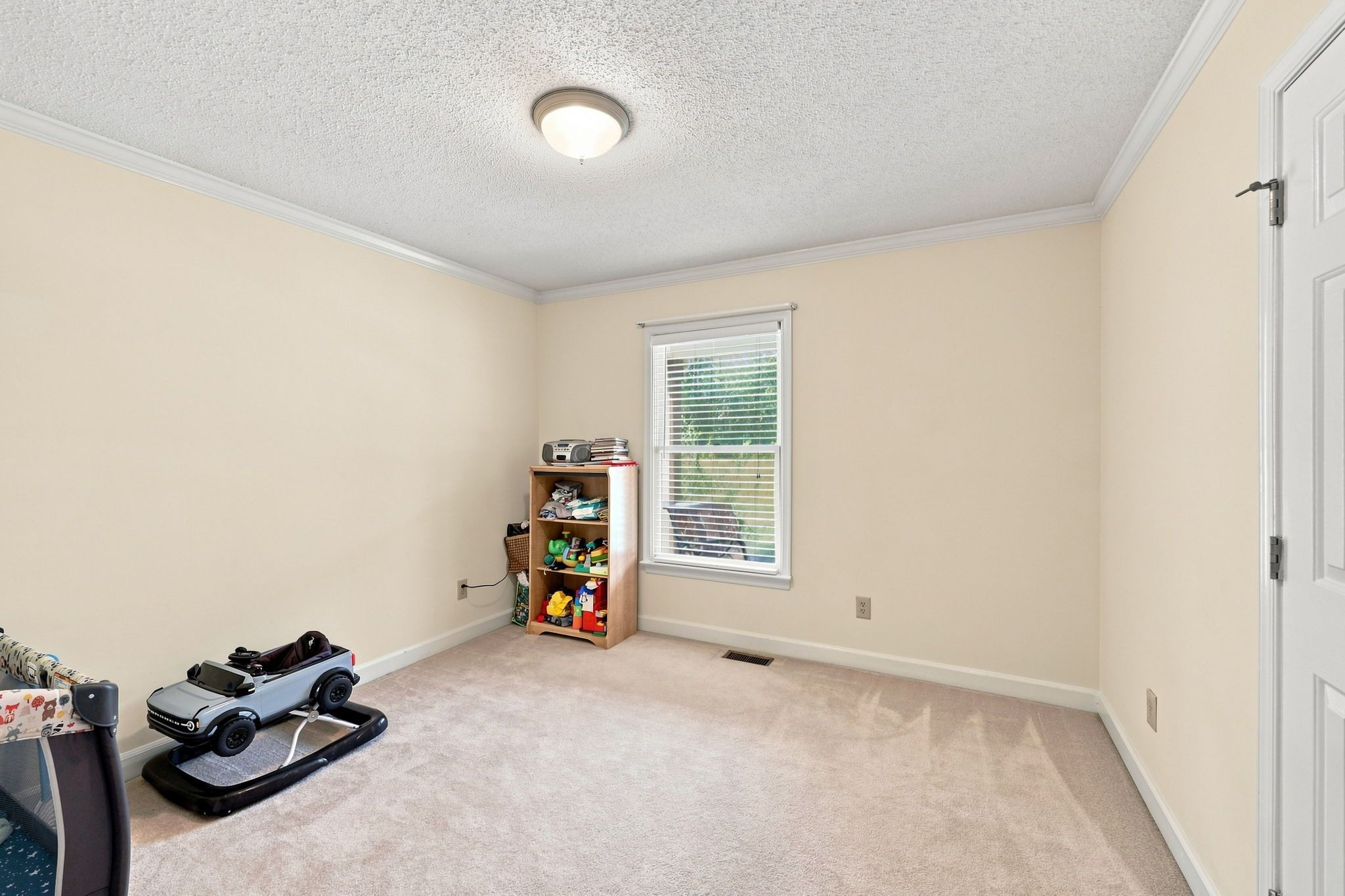 7100 Deer Brook Street Property Photo 32