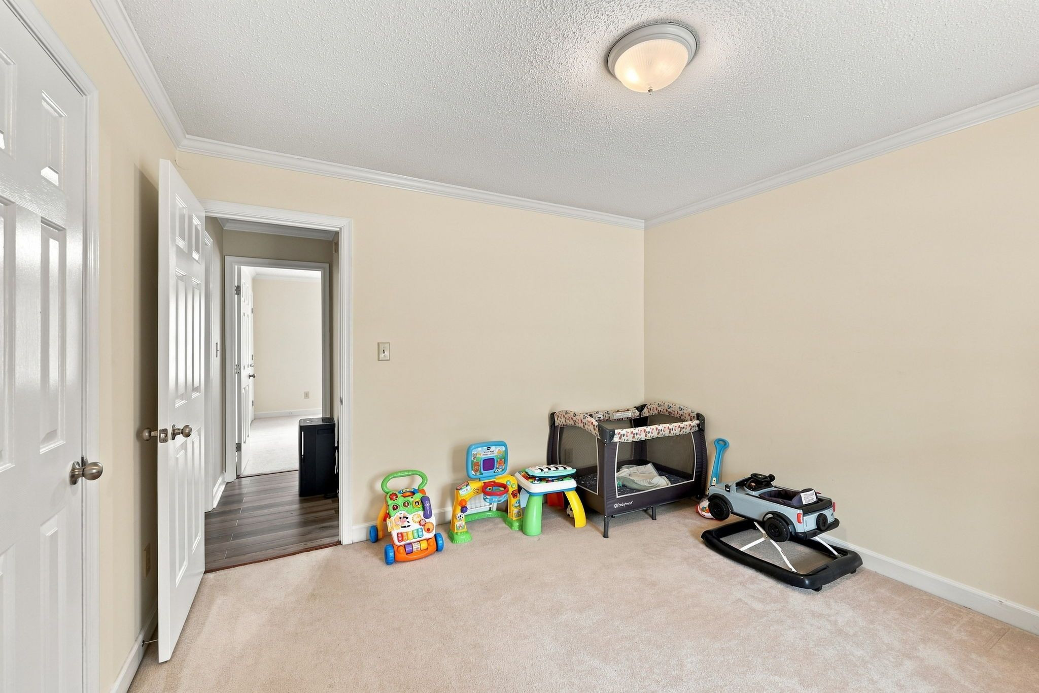 7100 Deer Brook Street Property Photo 33