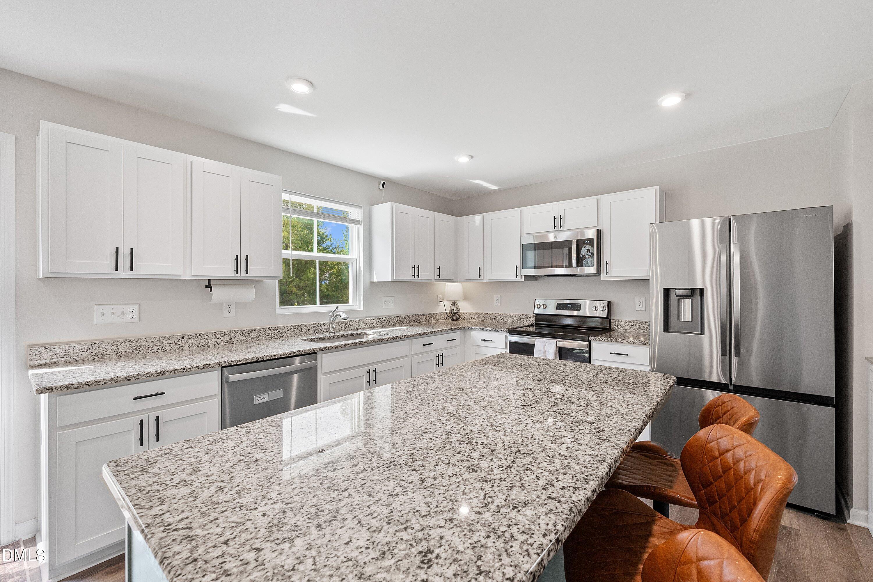 312 Golden Plum Lane Property Photo 15
