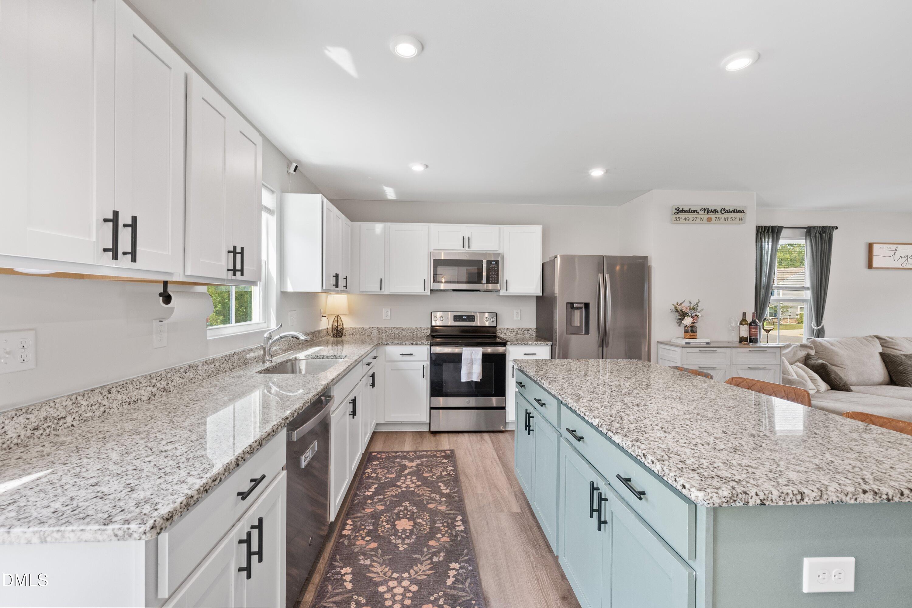 312 Golden Plum Lane Property Photo 16