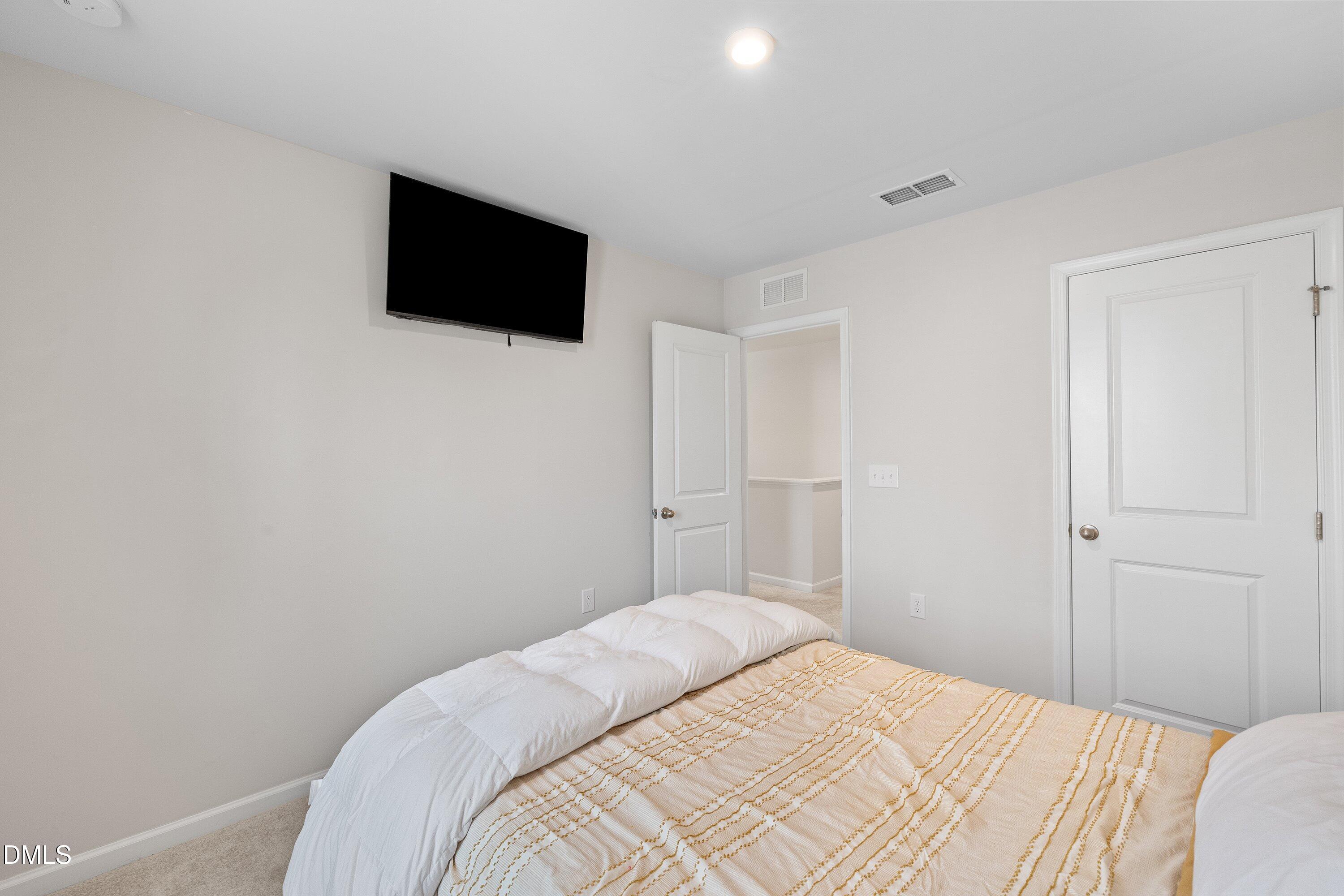 312 Golden Plum Lane Property Photo 32