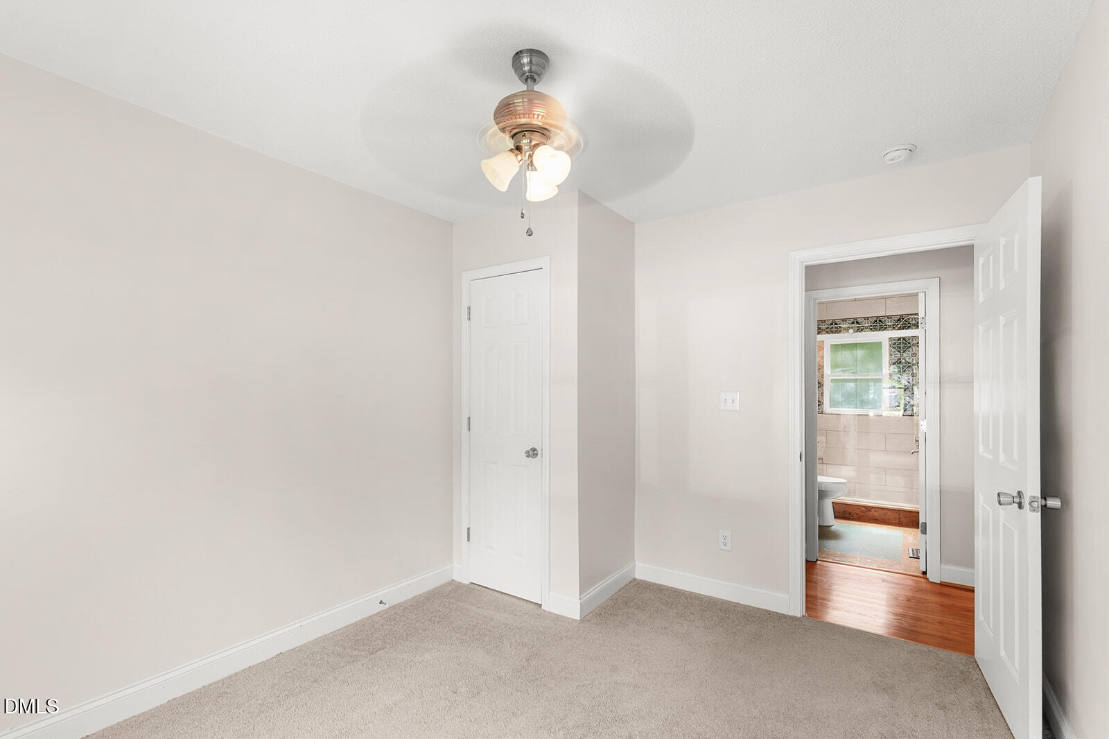 2113 Henslowe Drive Property Photo 21