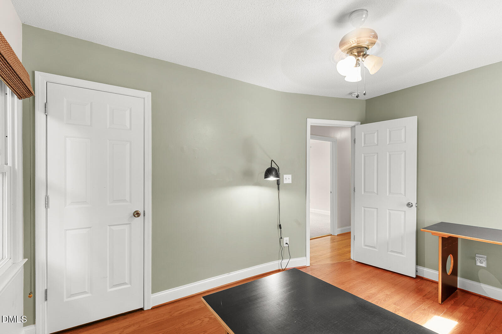 2113 Henslowe Drive Property Photo 23