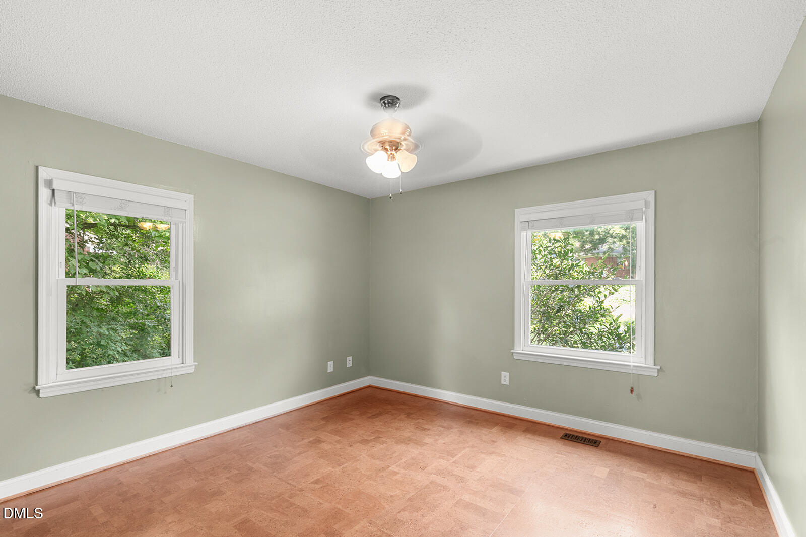 2113 Henslowe Drive Property Photo 25