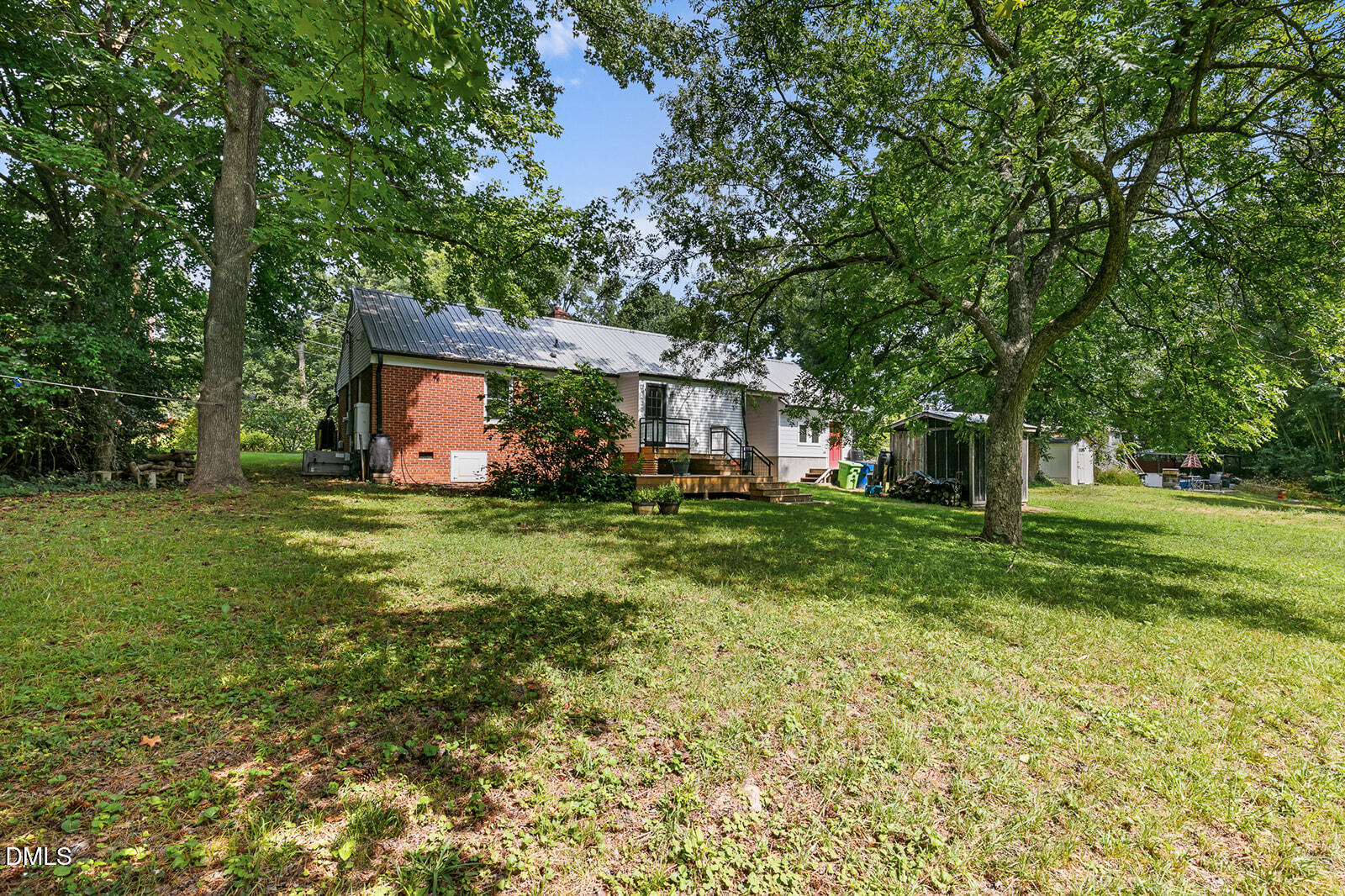 2113 Henslowe Drive Property Photo 35