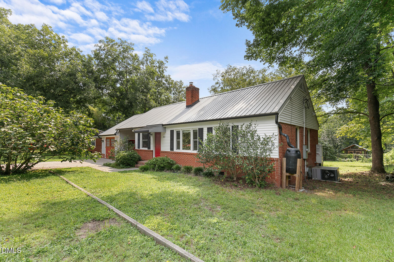 2113 Henslowe Drive Property Photo 39