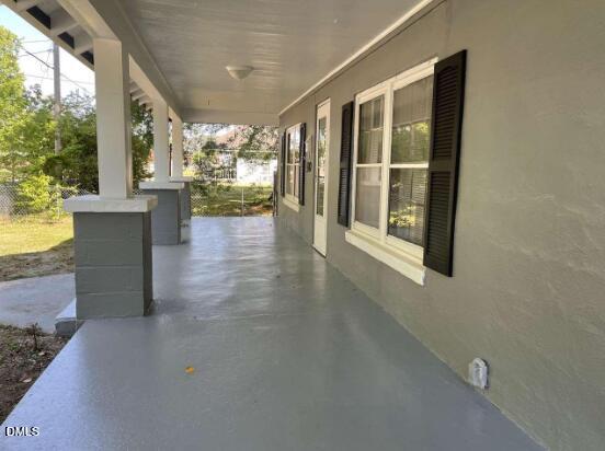 510 E Rose Street Property Photo 4