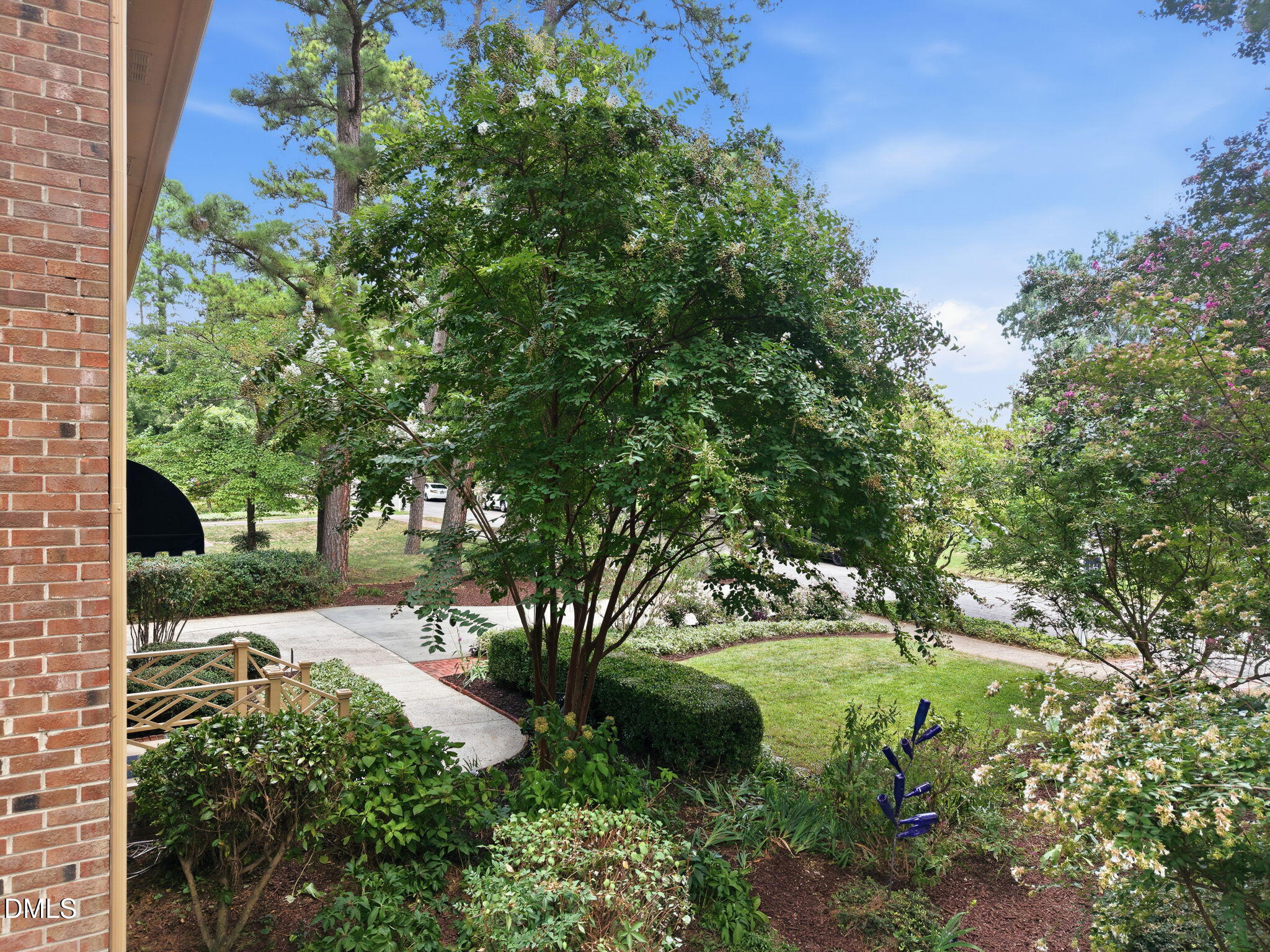 5805 Morning Forest Drive Property Photo 10